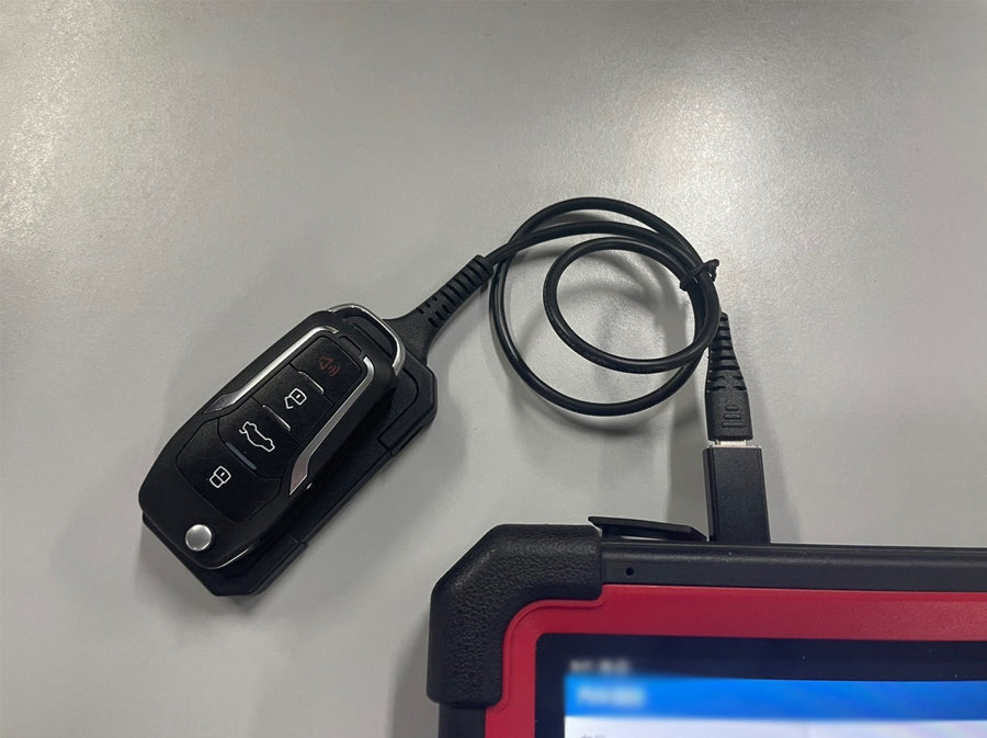 Launch X431 Key Programmer Remote Maker with Super Chip and 4 Sets of Smart Keys