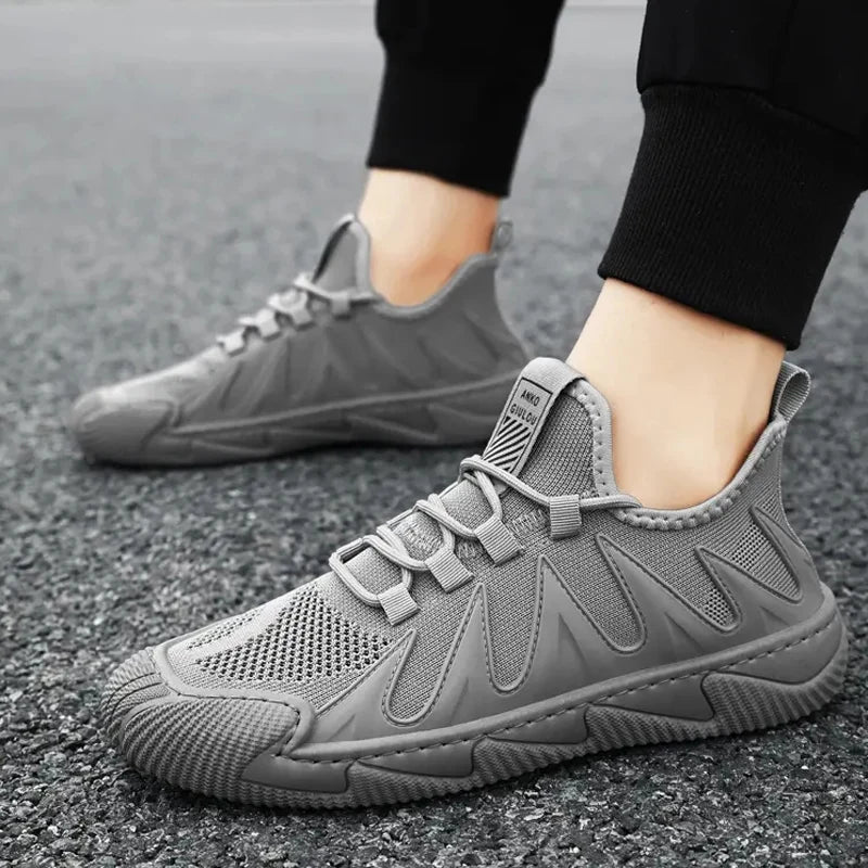 Hot Sale Sport Shoes Men Skateboard Walking Style Customized New Fashion Casual Summer Breathable Working Shoes