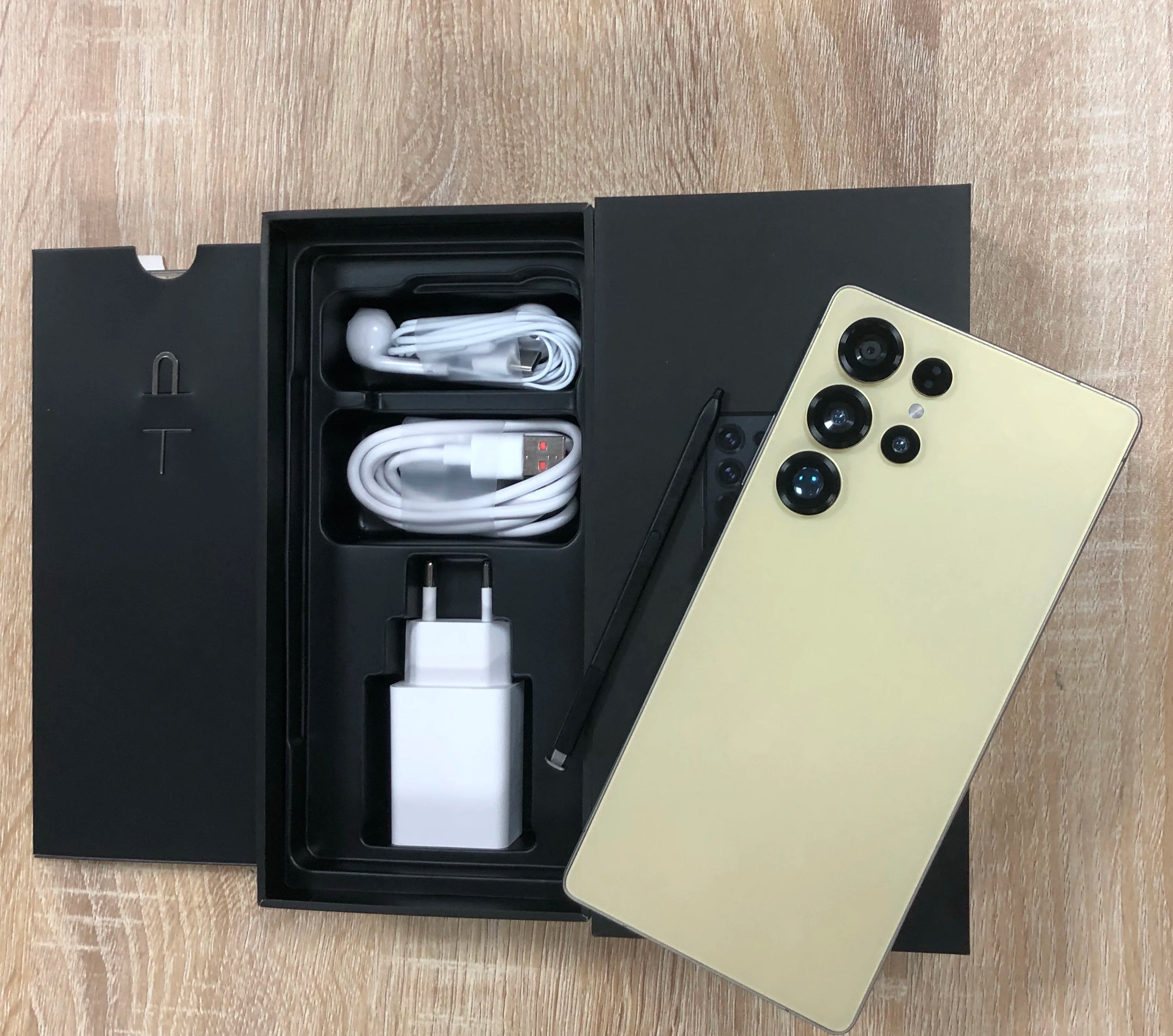 Real High Quality Global S25 Ultra Dual SIM Android 15 5G Mobile Phone Large 22+1TB Dual SIM Big Battery Long Standby Telephone