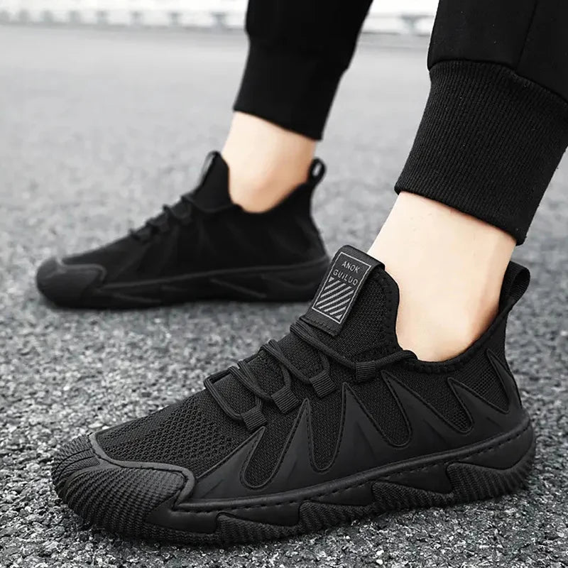 Hot Sale Sport Shoes Men Skateboard Walking Style Customized New Fashion Casual Summer Breathable Working Shoes