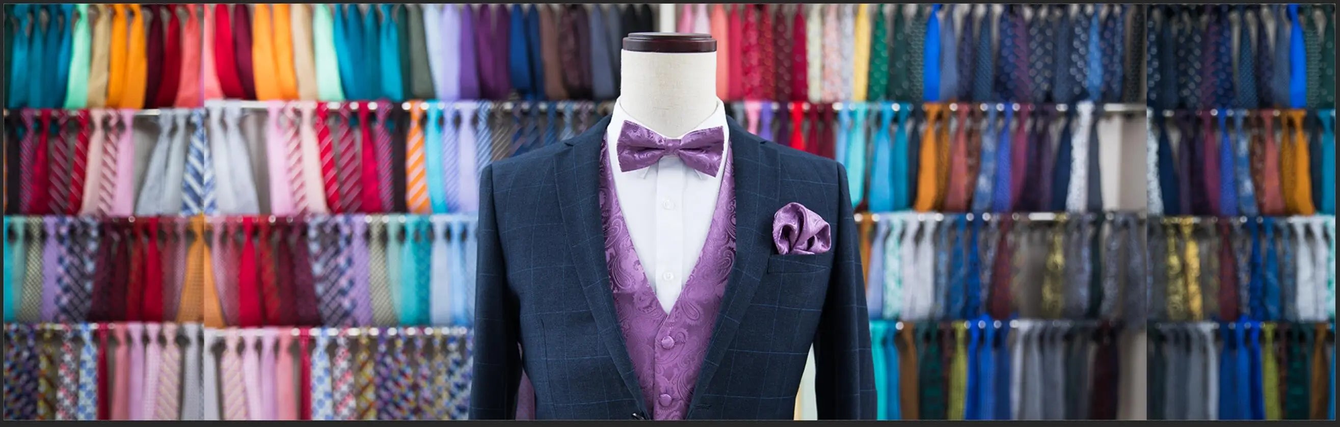 Boléro de costume bleu royal avec nœud papillon