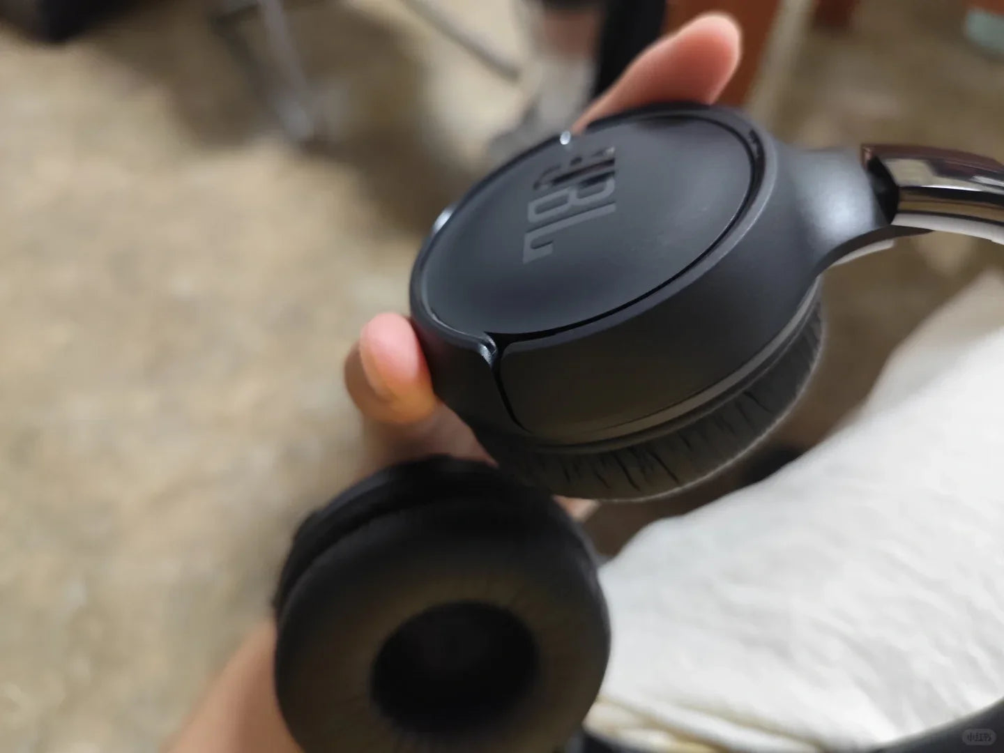 JBL Tune 520BT On-Ear Bluetooth Headphones - 57H Battery, Bluetooth 5.3, JBL Pure Bass, Lightweight, Foldable & Comfortable for