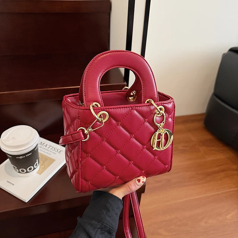 Premium Classic Elegant Leather Messenger Bag for Women By Famous Designer, Ladies Handbags Shoulder Bag Popular