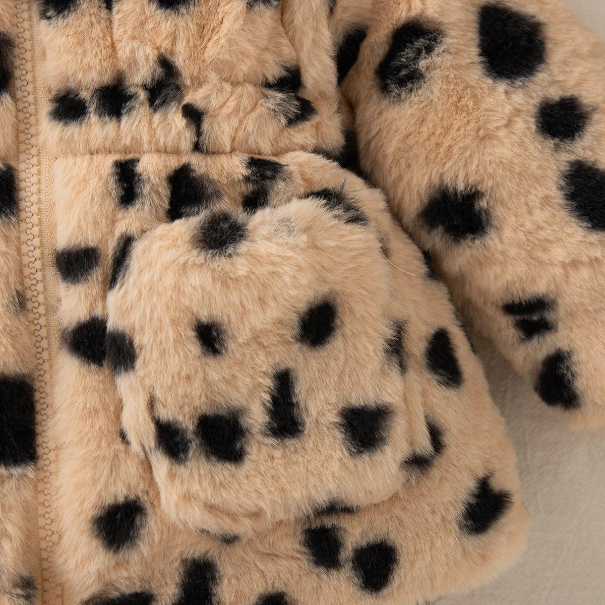 Baby Clothes Girl Winter Full Printed Spot Pattern Warm Lamb Suede Baby Girl's Outerwear Hooded Cute Casual Girl's Coat