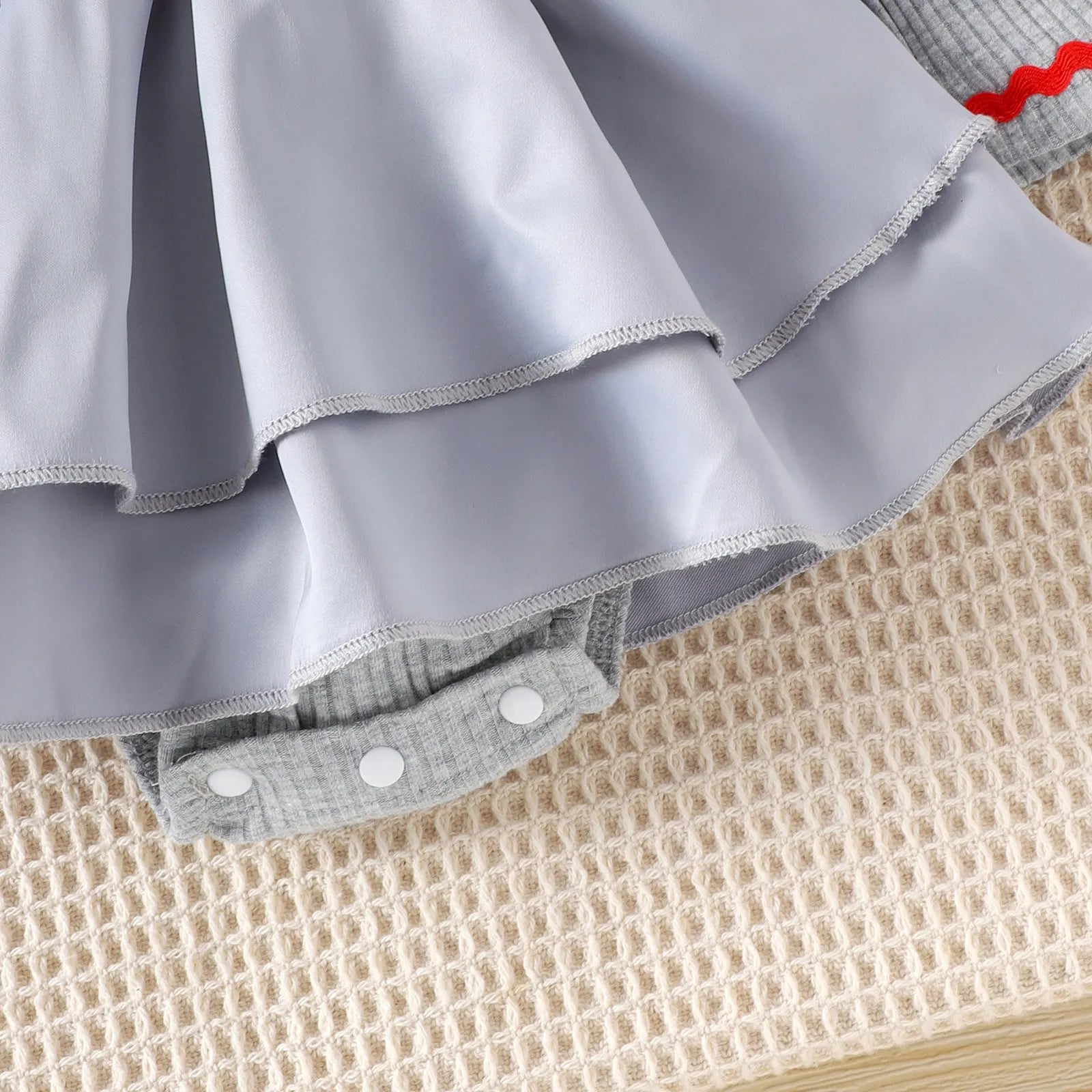 Baby Girl Halloween Creepy Clown Cosplay Costume Long Sleeve Layered Ruffled Gray Joker Dress Romper for Theme Party Photo Shoot