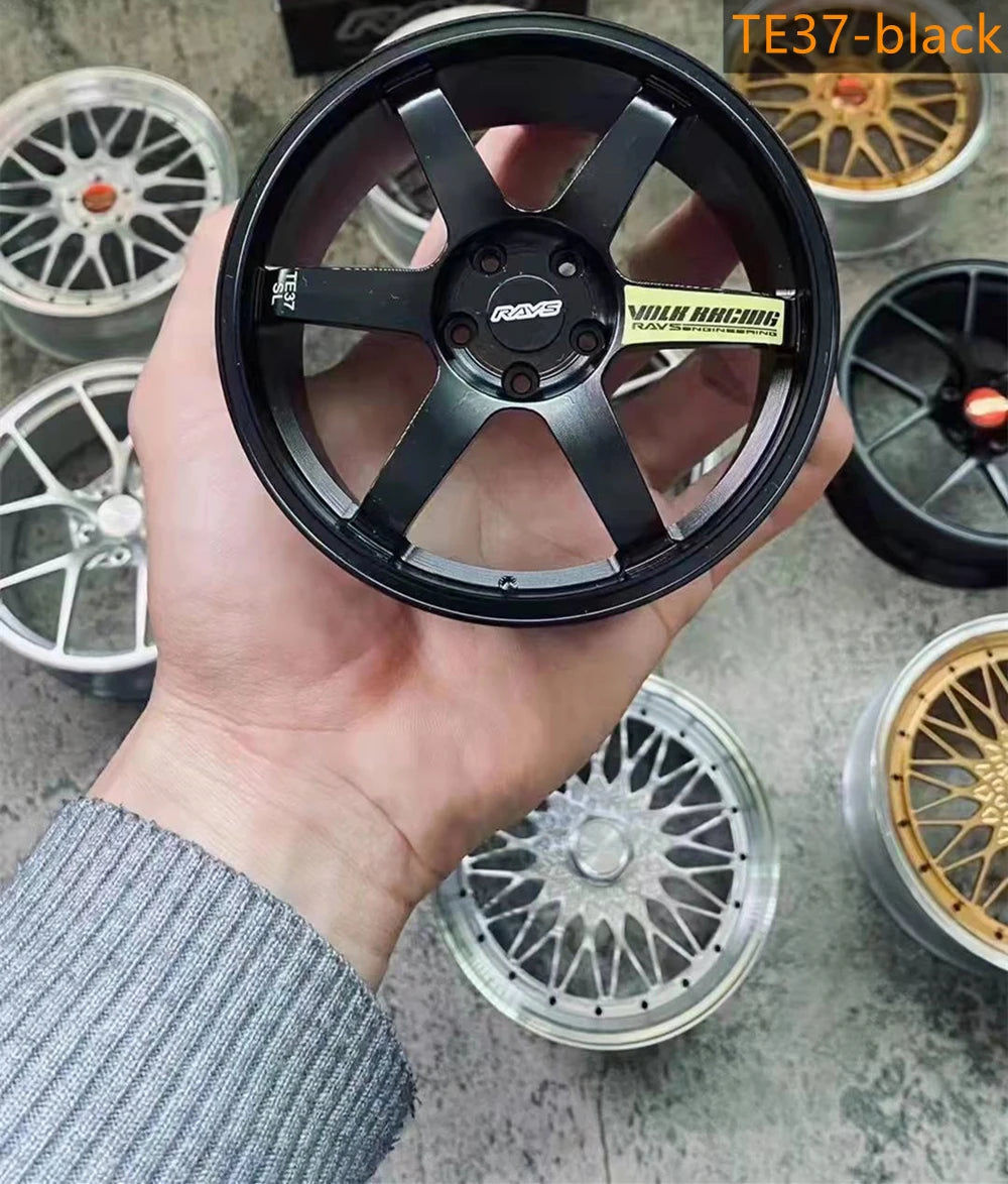 1/5 Car Model Metal Forged Assemble Refitting Wheel Hub  Creative Desktop Display  Personalized  Modification Toys Gift