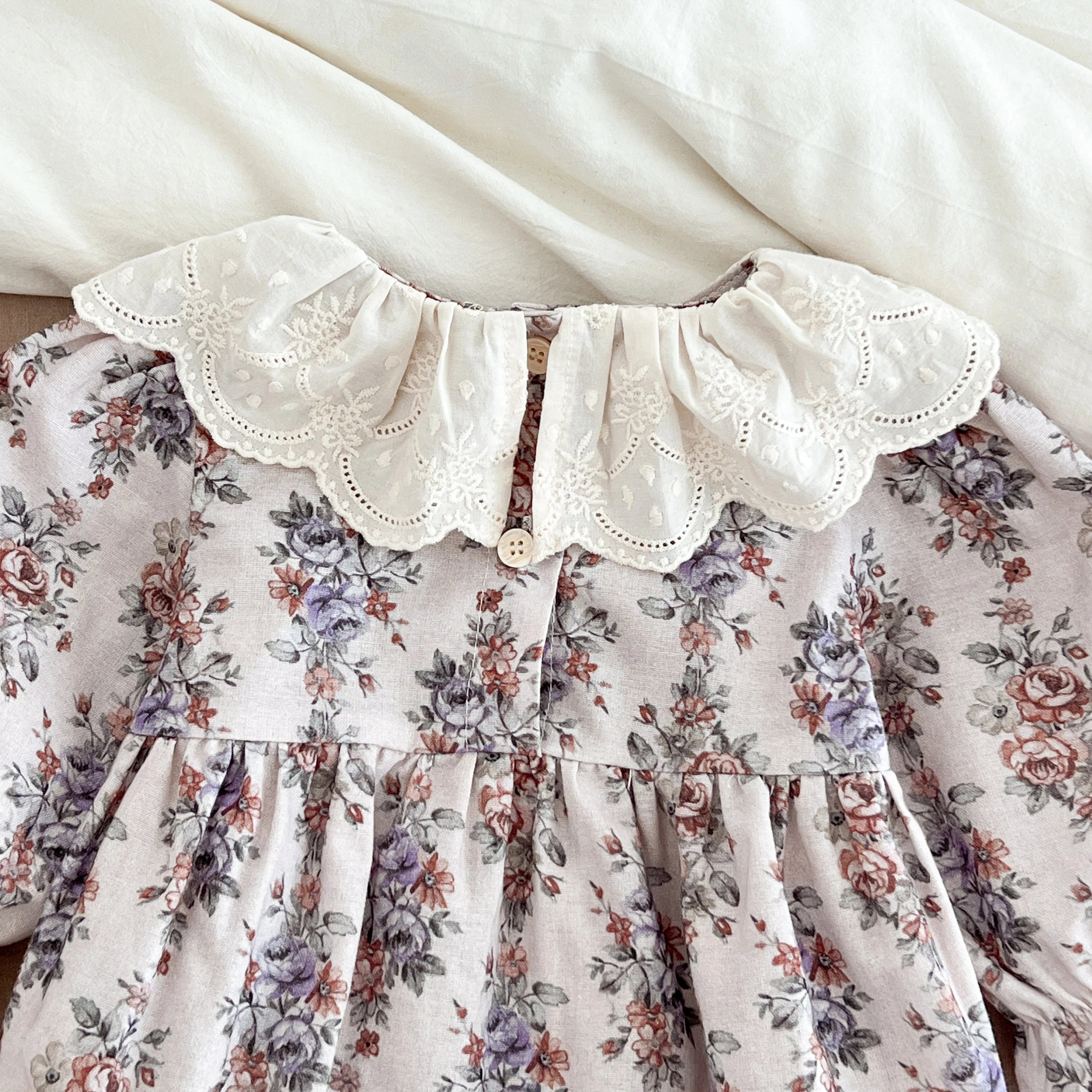Infant Clothes 0-24M Infant Floral Baby Girl Bodysuit Cute Peter Pan Muslin Babe Girls Jumpsuit Autumn Newborns Clothing Romper