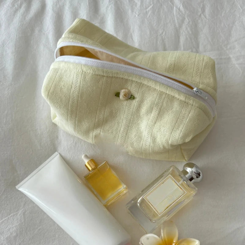 Fashion Makeup Case Elegant Sweet Floral Cosmetic Lipstick Bag Portable Large Capacity Travel Organizer Cosmetic Toiletry Pouch