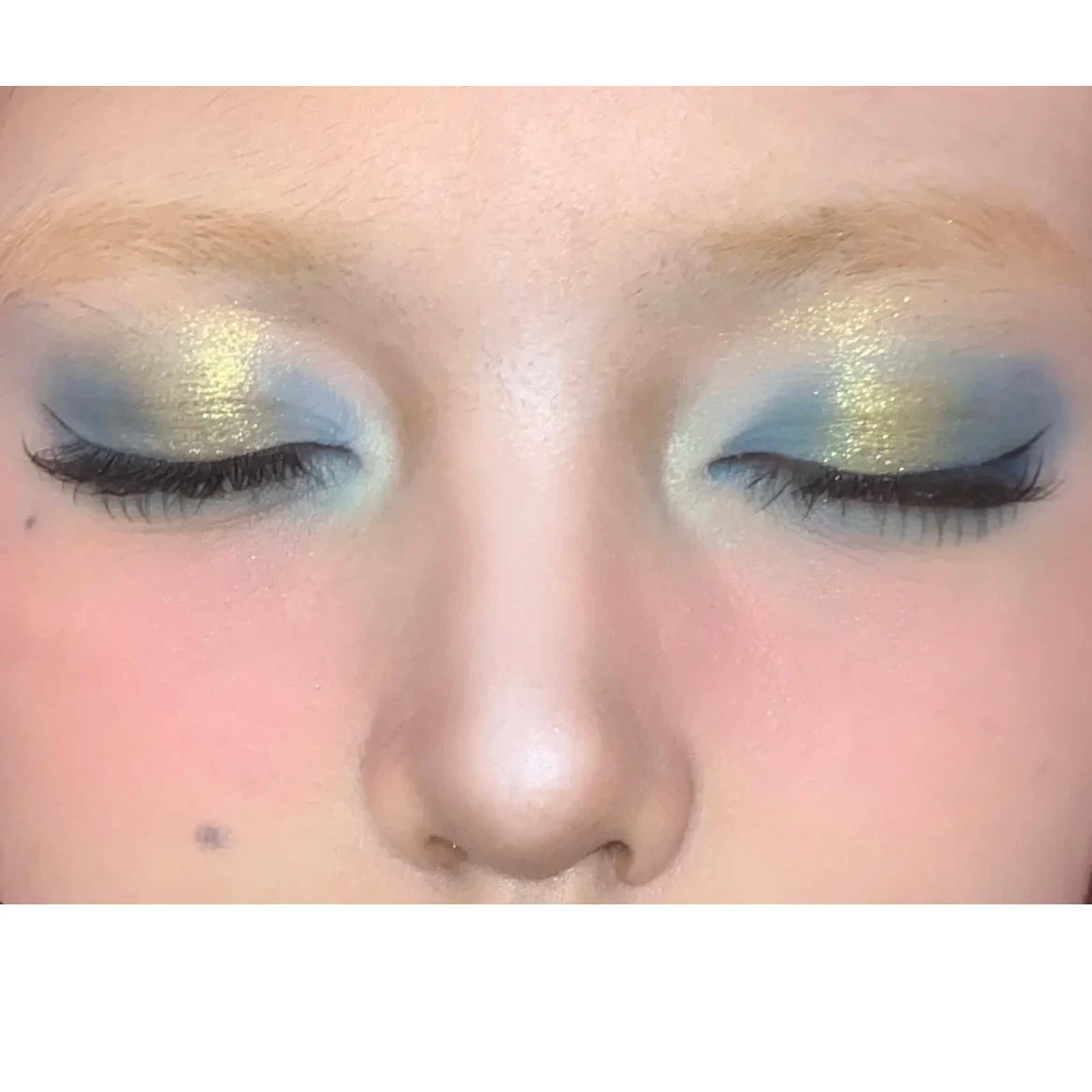 Qianyan Cheeryep 16 Color Eyeshadow Palette Glitter Chameleon Matte Pearlescent Flash Plate Cowherd Sequins