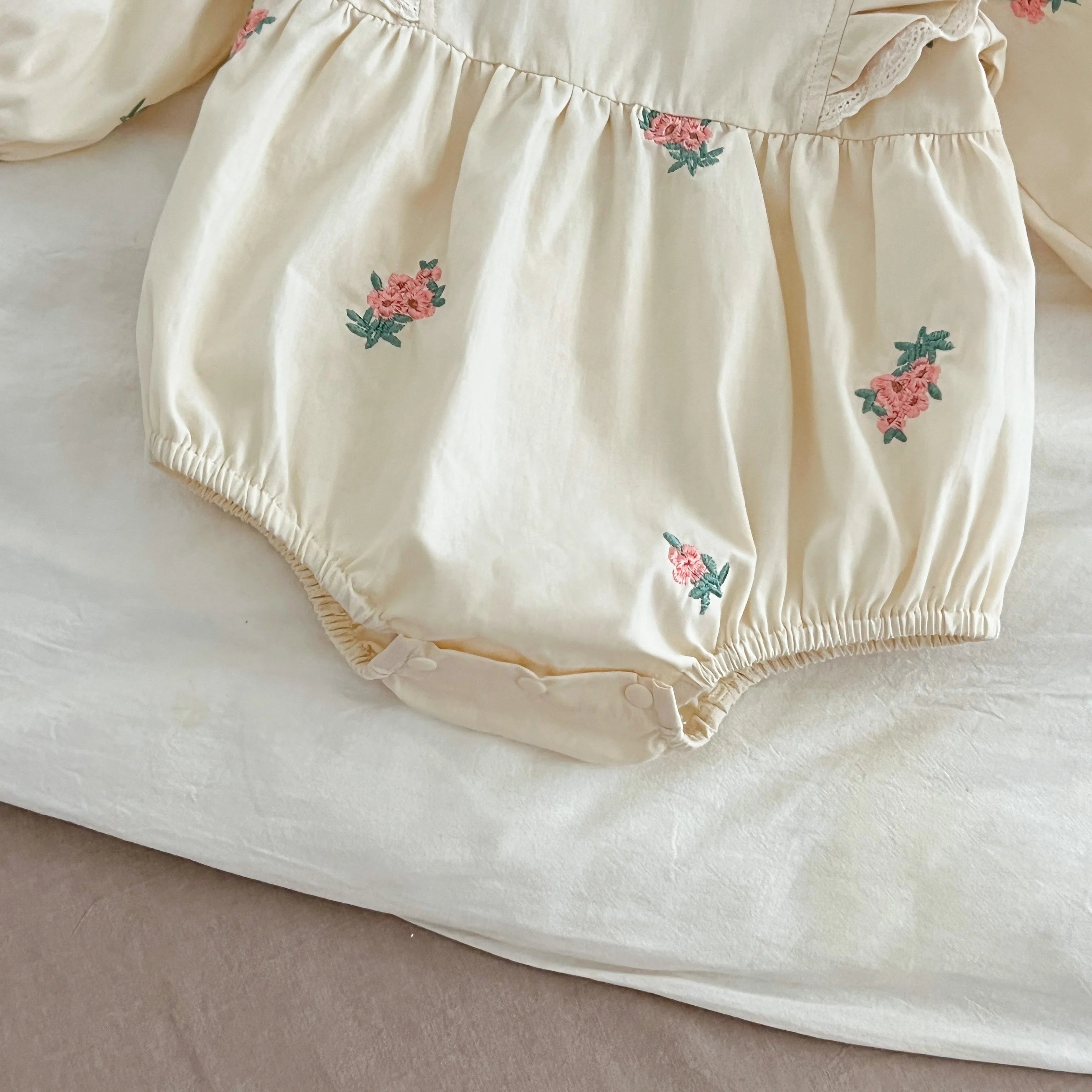 Christmas Infant Baby Girl Romper Autumn Winter Newborn Baby Girl Children Clothes Red Plaid Lapel Long Sleeved Newborn Romper