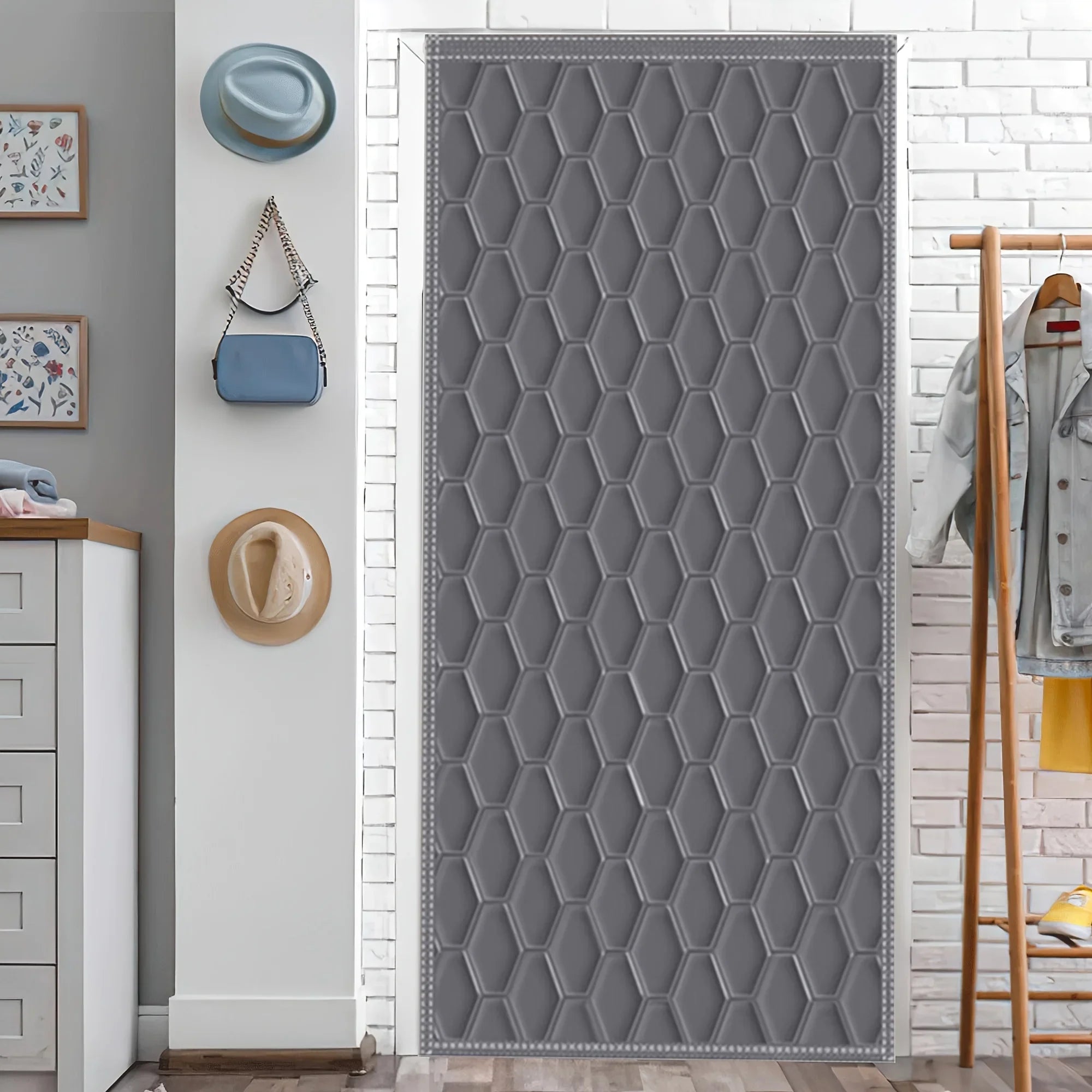 Winter Home Solid Color Door Curtains Are Soundproof and Cold Resistant,providing A Convenient  Fashionable Style for Warm Homes