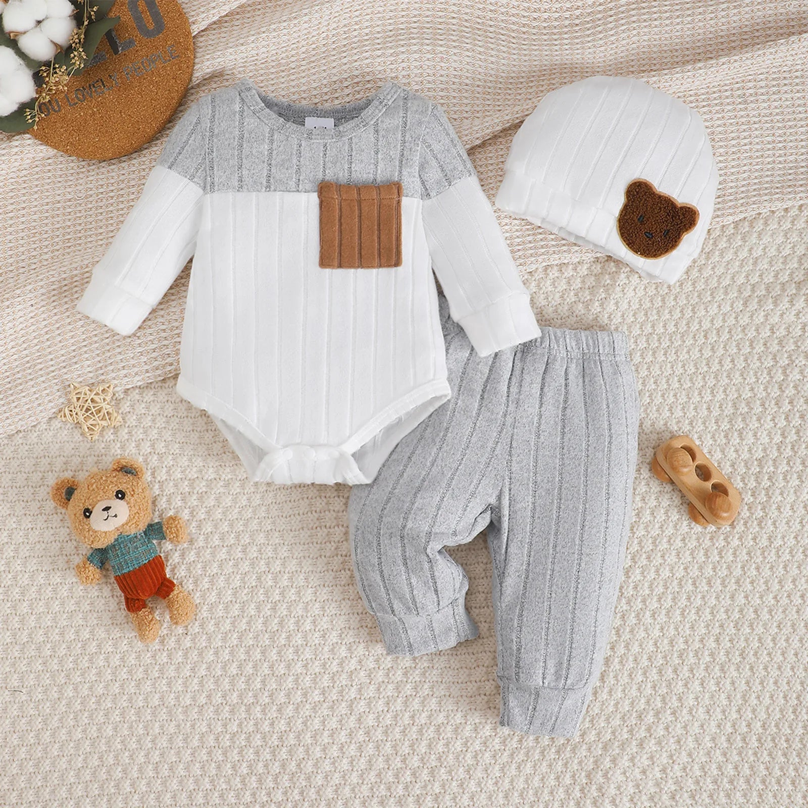 3Pcs/Set of Newborn Baby boy Color Blocked Long sleeved Bodysuit+Pants+Cute Hat Set 0-18 Months Baby boy Spring and Autumn Set