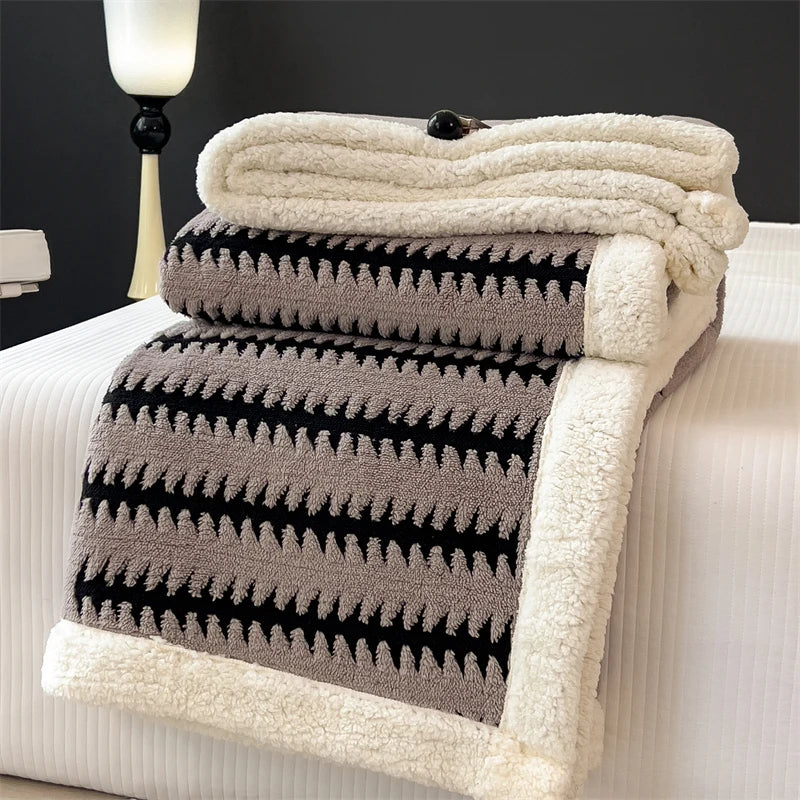 Blanket Quilt New Thickened Cloud-feel Fleece Double-layer  Plush Winter Wool Knee Nap Four Seasons Blankets for Sofas Sleeping