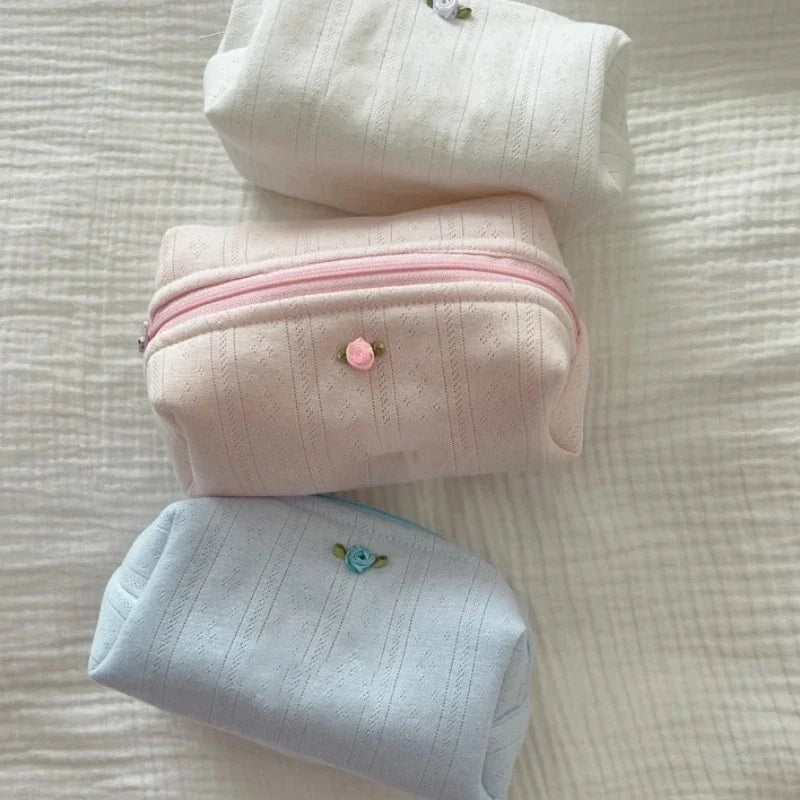 Fashion Makeup Case Elegant Sweet Floral Cosmetic Lipstick Bag Portable Large Capacity Travel Organizer Cosmetic Toiletry Pouch