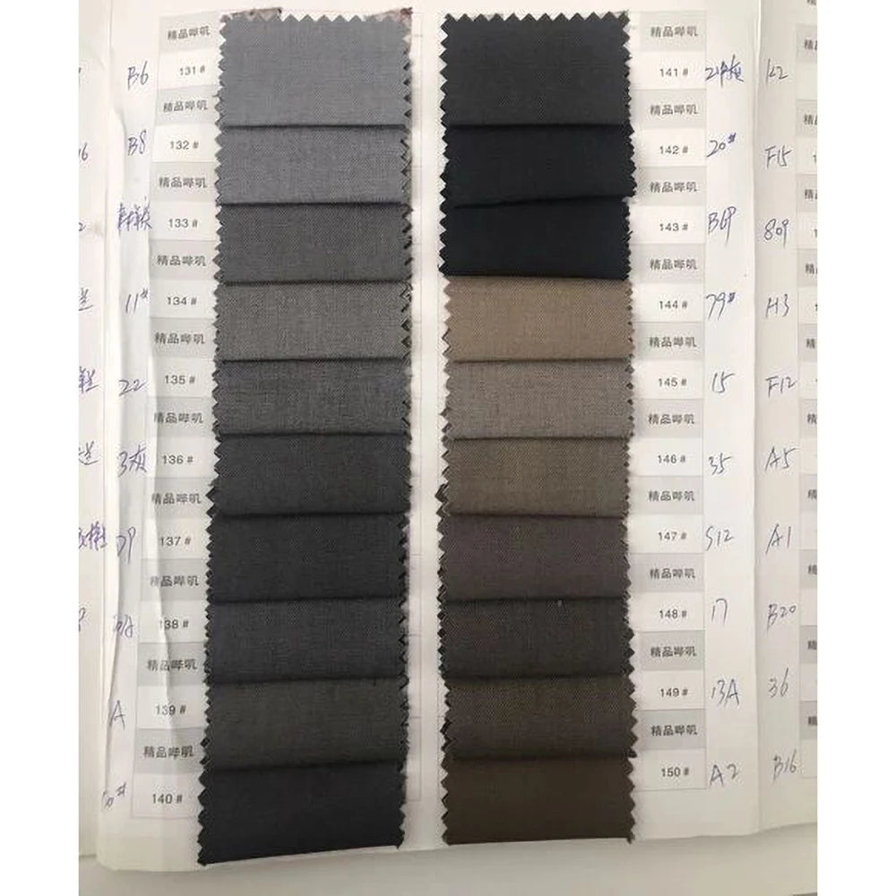 Costume en velours noir 2 pièces