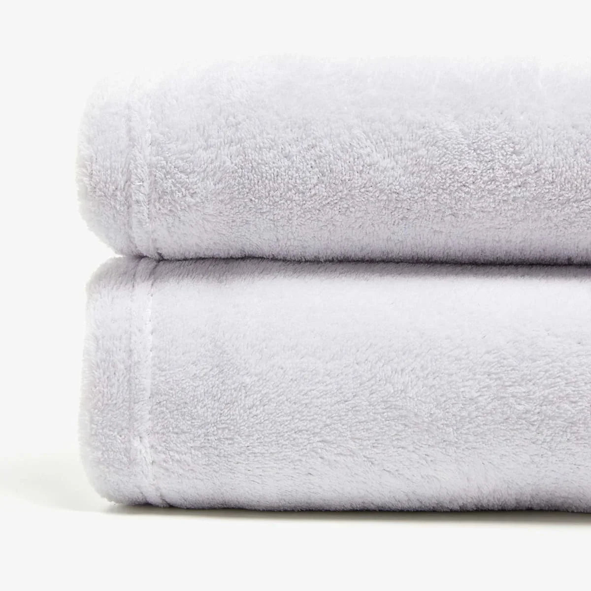 بطانية دافئة من الفلانيل المايكروفايبر بتصميم أزهار الكرز وفرع البرقوق وزهرة وردية وبيضاء، بطانيات ديكور غرفة النوم للأسرّة