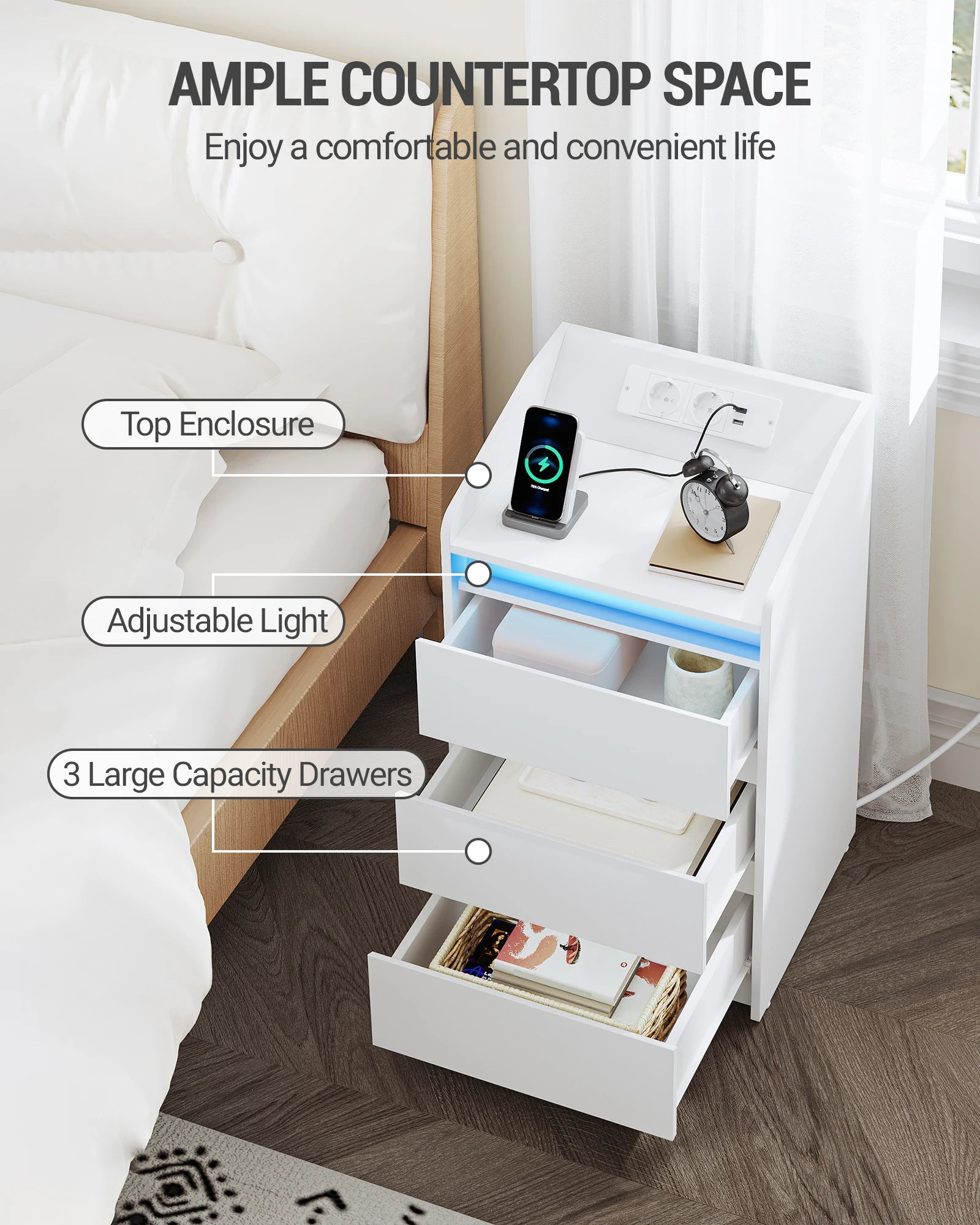 Hzuaneri Table de chevet avec 3 tiroirs, table d'appoint avec station de recharge et LED, 2 ports AC et 2 USB pour chambre à coucher, salon