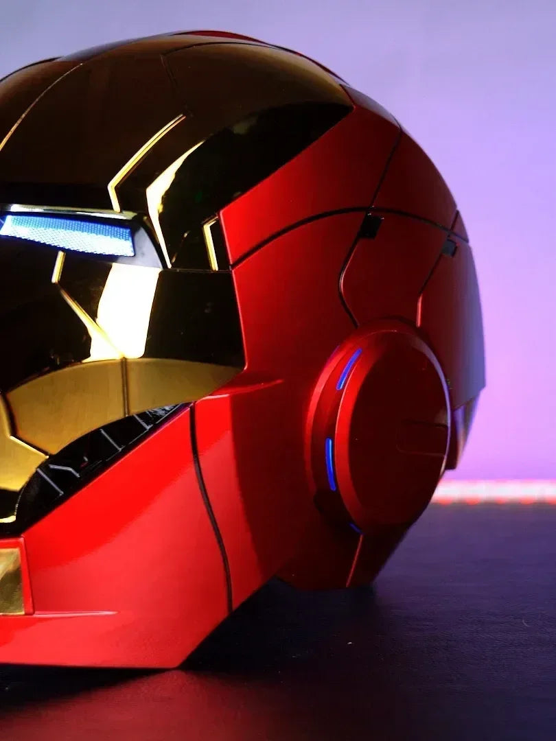 2025 New Marvel Iron Man Helmet Black Gold Black Silver Electric Helmet Voice Controlled Voice Machine Face Mask Toy Birthday Gi