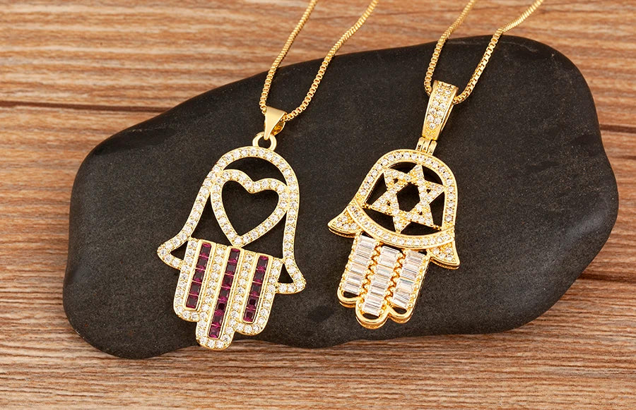 قلادة على شكل قلب/نجمة من الكريستال التركي من AIBEF قلادة على شكل كف يد وحمة من النحاس والزركون مجوهرات للنساء كهدية للبيع بالجملة مع شحن مباشر