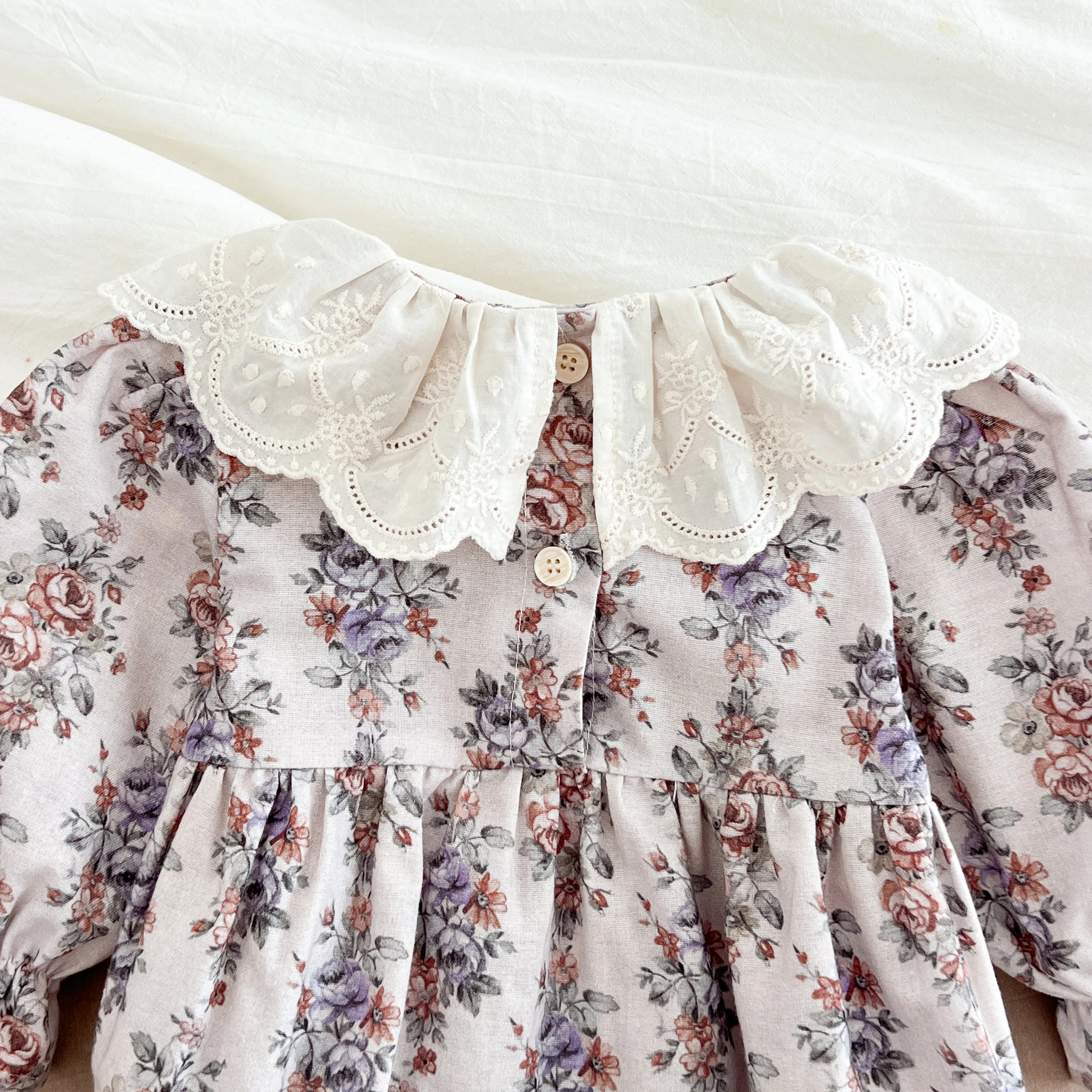 Infant Clothes 0-24M Infant Floral Baby Girl Bodysuit Cute Peter Pan Muslin Babe Girls Jumpsuit Autumn Newborns Clothing Romper
