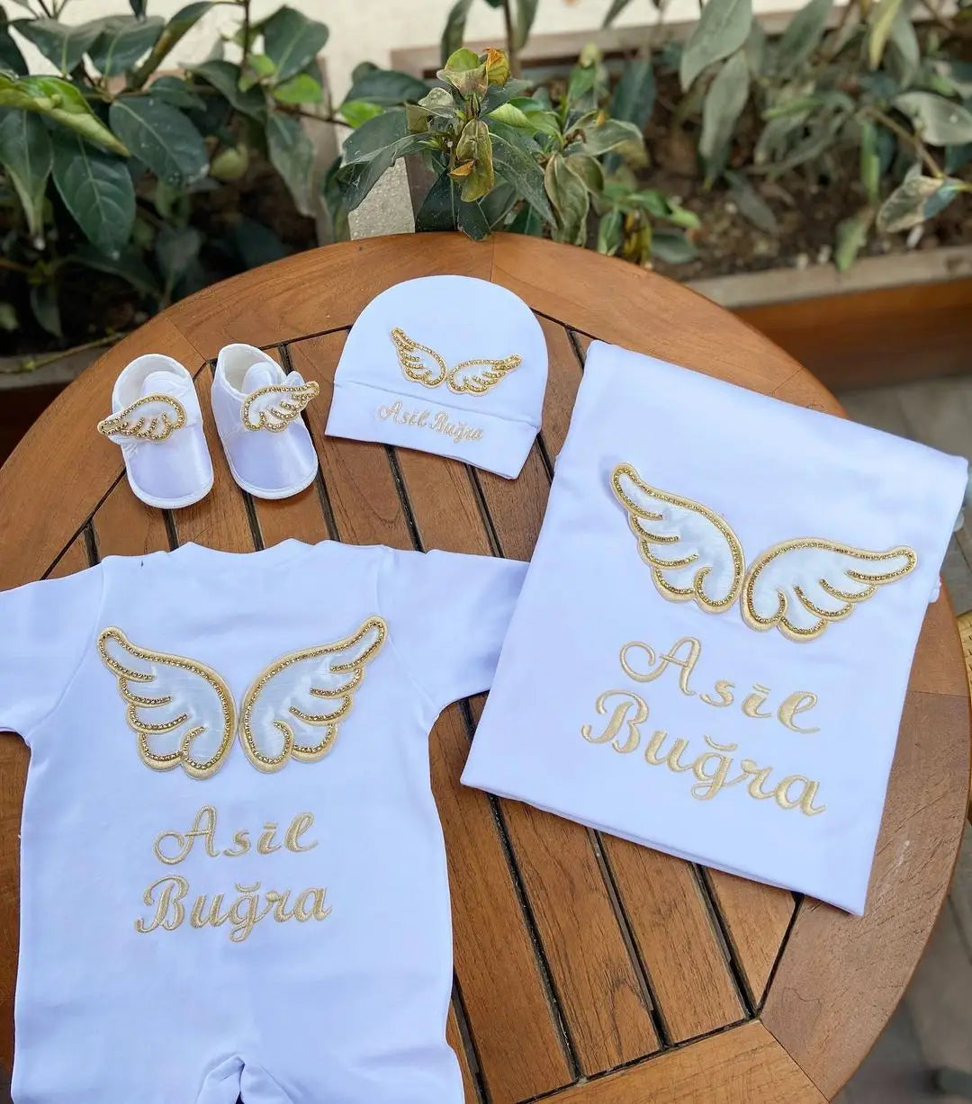 Dollbling 5pcs Wings Outfits Any Name Personalized Sweetwood Embroidery Gift Set Baby Pajamas Hat Welcome Home Ceremonial dress