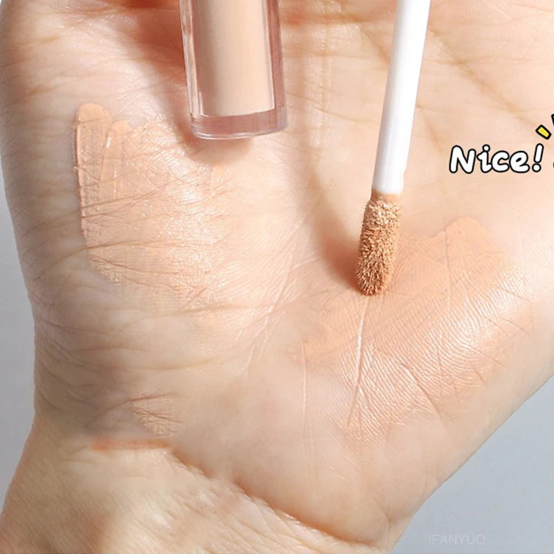 Crème de fond de teint liquide imperméable à l’eau Crème mate