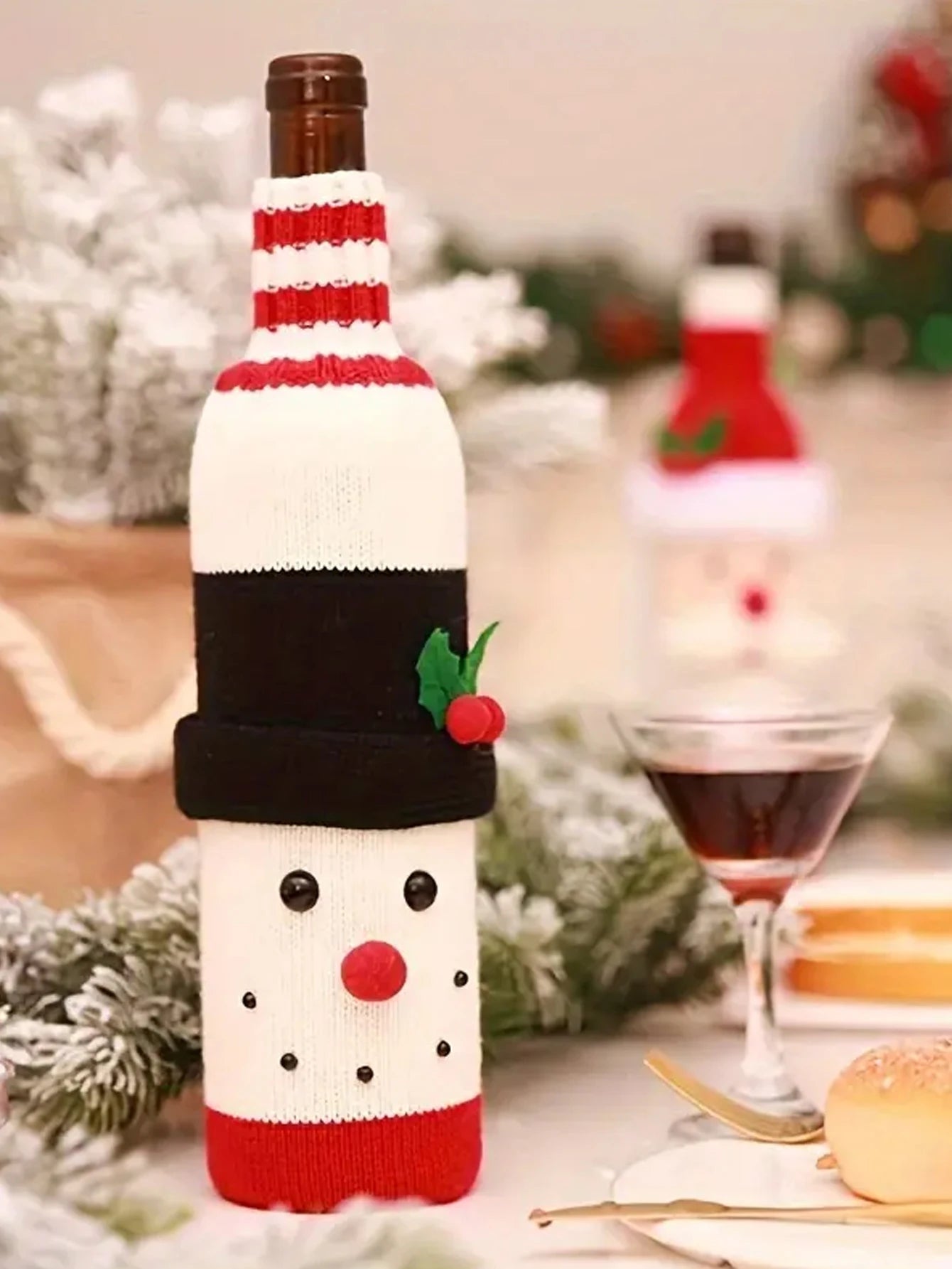 1pc Red Velvet Snowman & Santa Claus Designs - Reusable Champagne Bottle Sleeves for Holiday Decorations & Gift Giving