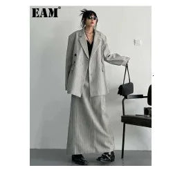 EAM Gray Pleated Big Size Casual Blazer Women New Lapel Short Sleeve Loose Fit Jacket Fashion Tide Spring Autumn 2025 30A1735
