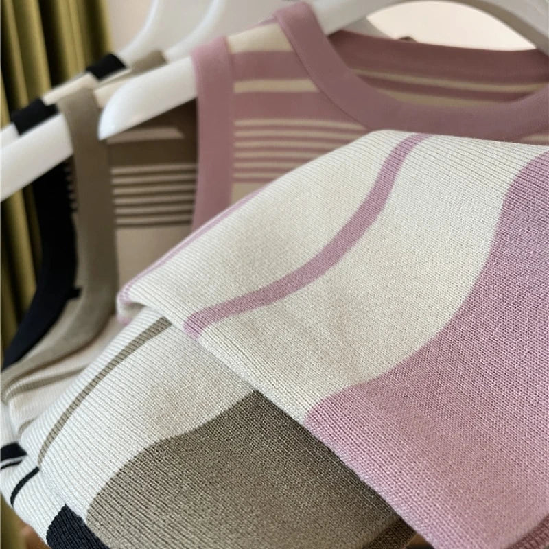 New Fashion Blocking Korean Style Crop Tops Knitted Striped Vest Women's Sleeveless Round Neck Versatile Tank Tops Ladies Basic