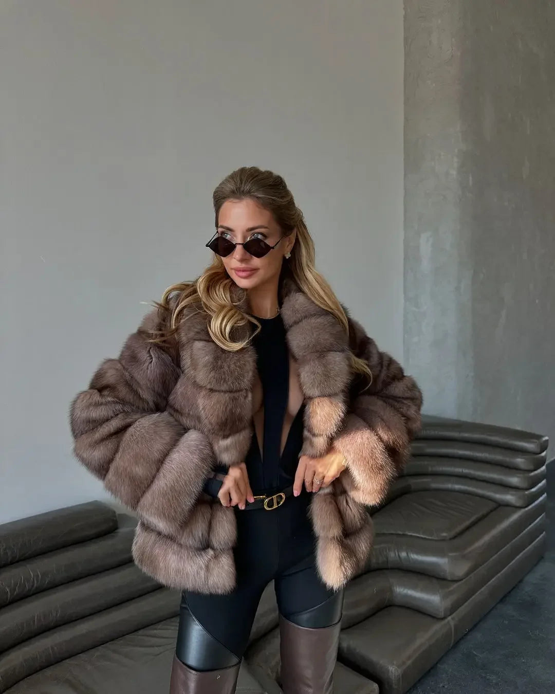 Fashion Patchwork Faux Fur Coat Women Casual Full Sleeve Lapel Loose Long Staple Plush Jacket 2025 New Winter Street Wear New