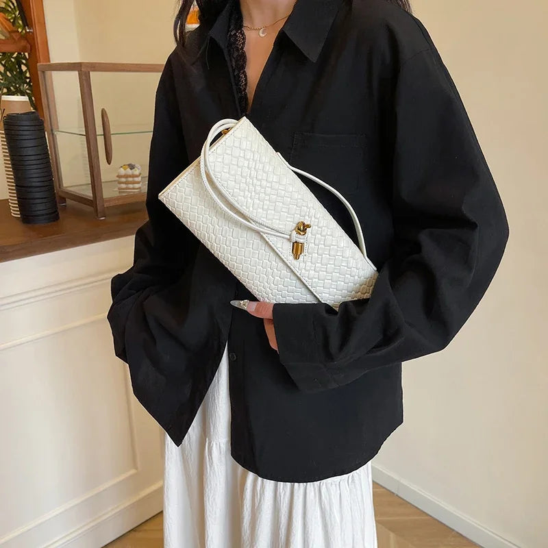 Designer Inspired Women's Elegant Handbag - Luxury Brand Leather Crossbody Tote With Shoulder Strap Option