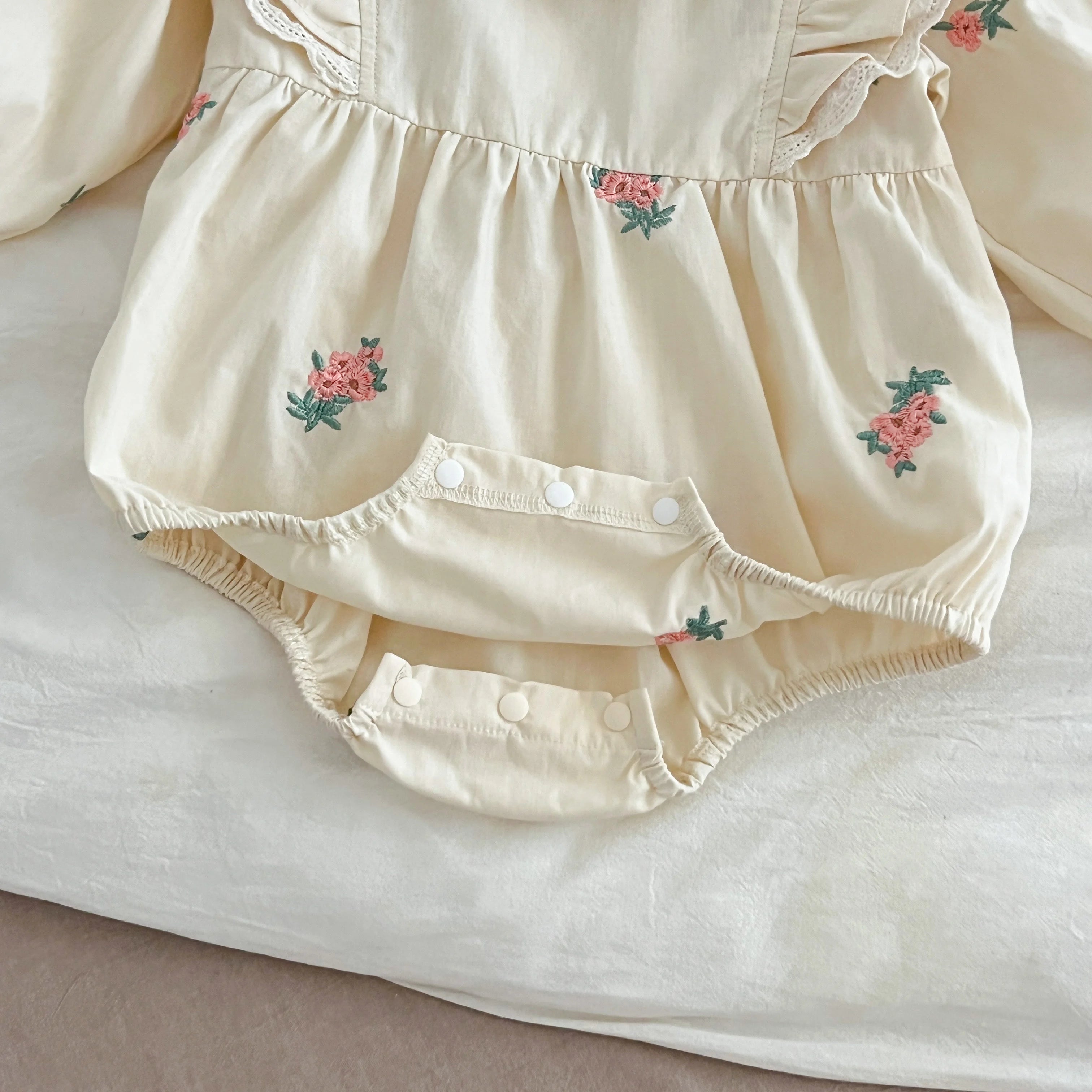 Christmas Infant Baby Girl Romper Autumn Winter Newborn Baby Girl Children Clothes Red Plaid Lapel Long Sleeved Newborn Romper