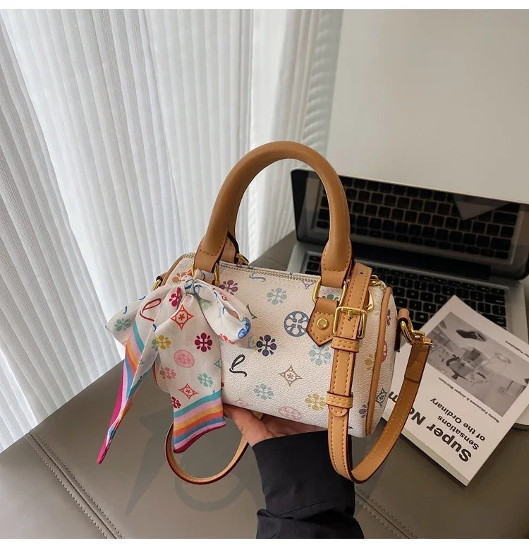 Stylish Simple Solid Color Crossbody Bag For Women With High-End Leather Design Trendy Letter Logo And Spacious Commuter