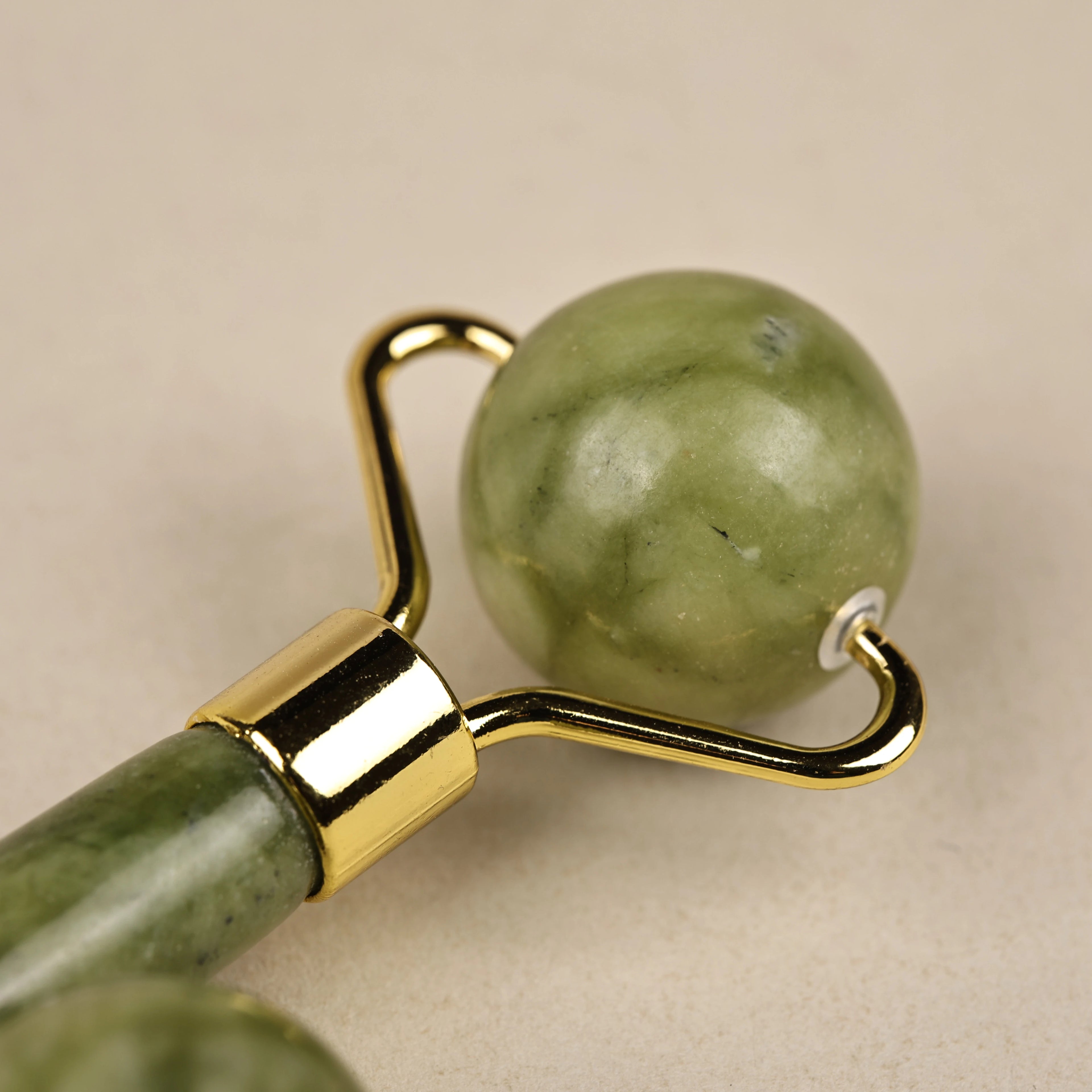 1PC Natural Jade Face Roller Massager Face Neck Body Eye Massage Anti Aging Wrinkles Beauty Slimming Therapy SPA Skincare Tool