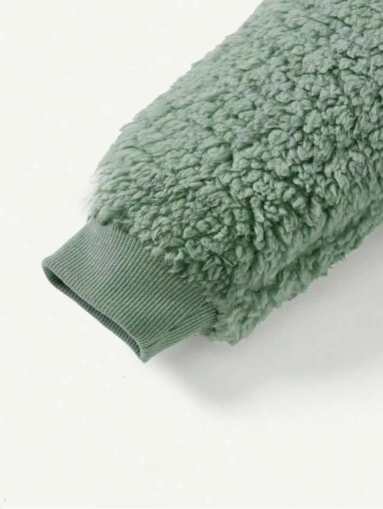 2-Piece Baby Boy Outfit for Outerwear, Autumn and Winter Style, Fleece-Lined and Thickened, Newborn Baby Clothes, Fashionable and Stylish