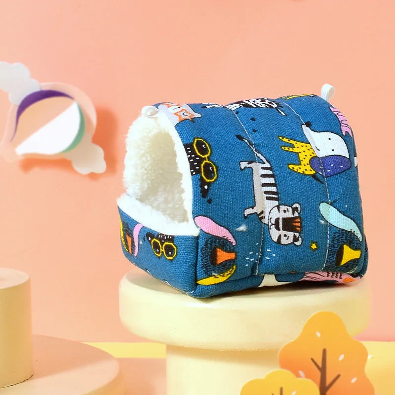 Cute Cartoon Rabbit Squirrel Mini Cage Guinea Pig Nest Small Animal Mice Rat Pet Sleeping Bed Hamster House Winter Warm Soft Mat