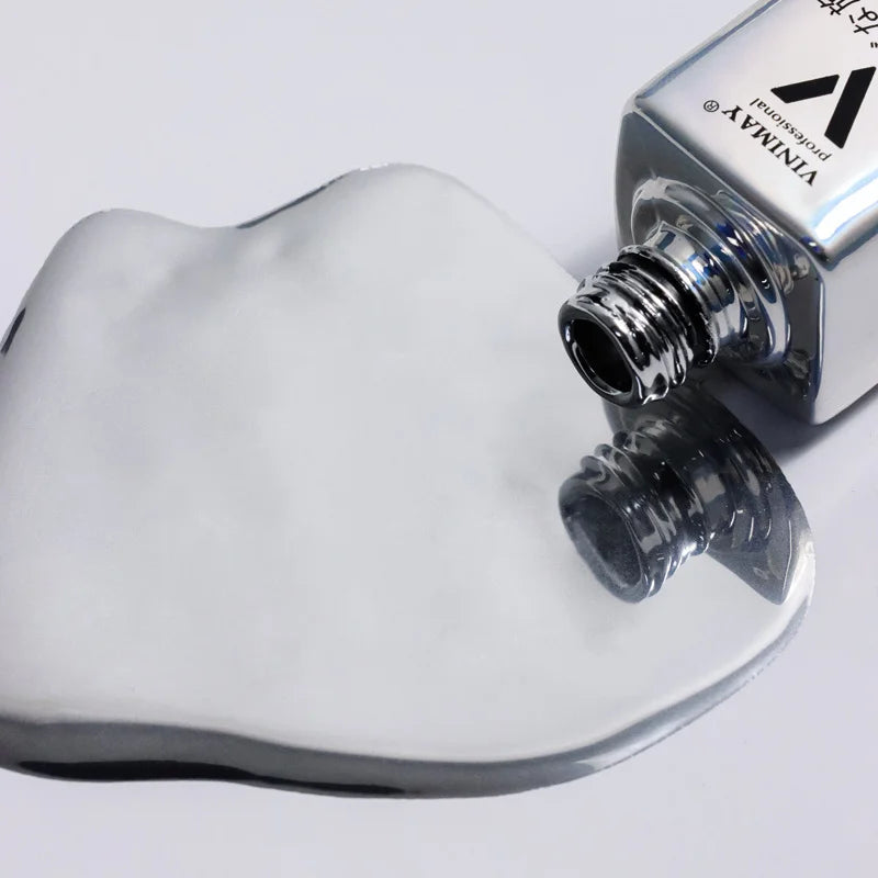 Vernis à ongles argent miroir métallique