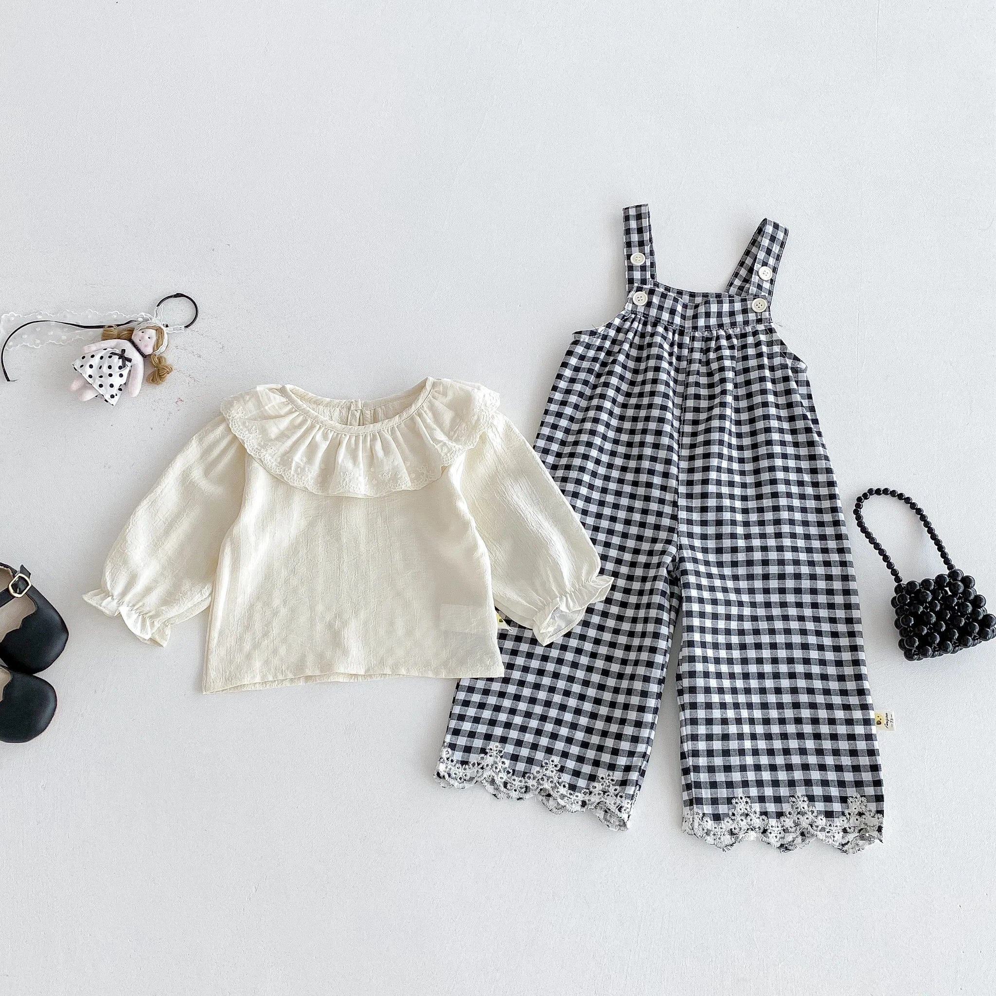 Baby set: Autumn girl baby lapel long-sleeved top + plaid overalls set, sweet and stylish princess set