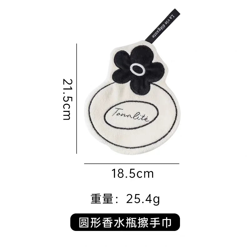 Rose-Shaped Hanging Hand Towel – Decorative Kitchen & Bathroom Washcloth