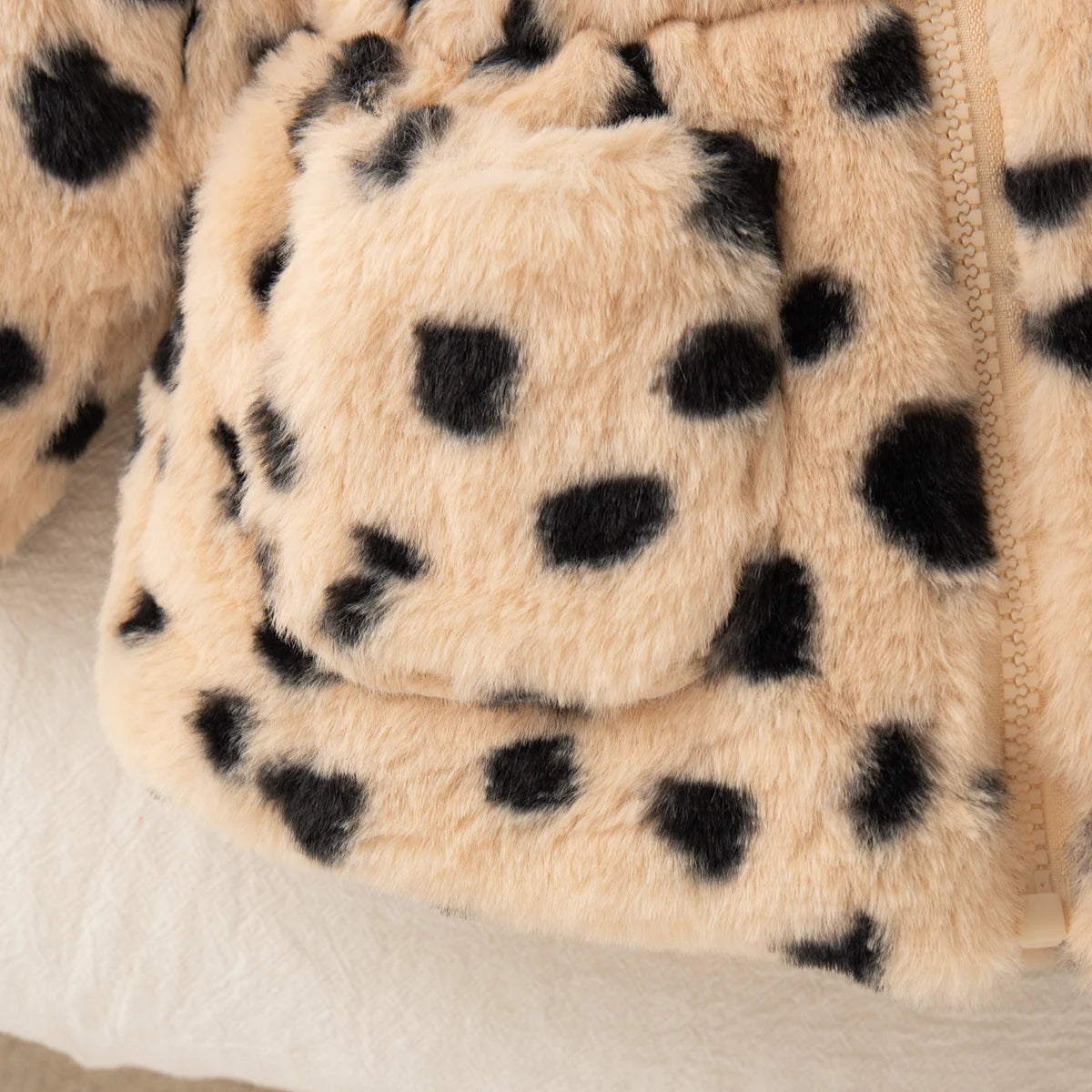 Baby Clothes Girl Winter Full Printed Spot Pattern Warm Lamb Suede Baby Girl's Outerwear Hooded Cute Casual Girl's Coat