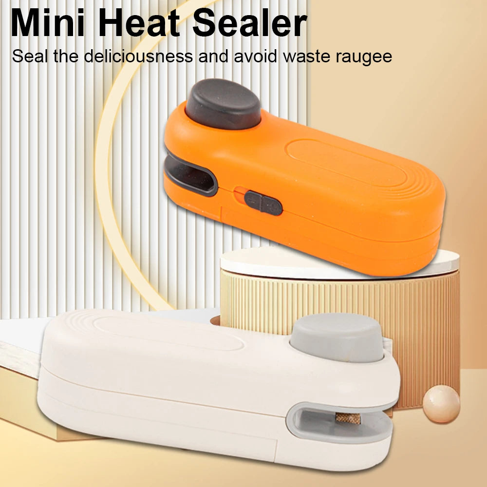 Mini Heat Bag Sealing Machine Plastic Bag Sealer Portable Thermal Plastic Bag Sealer Mini Handheld Plastic Bags Sealing Machine