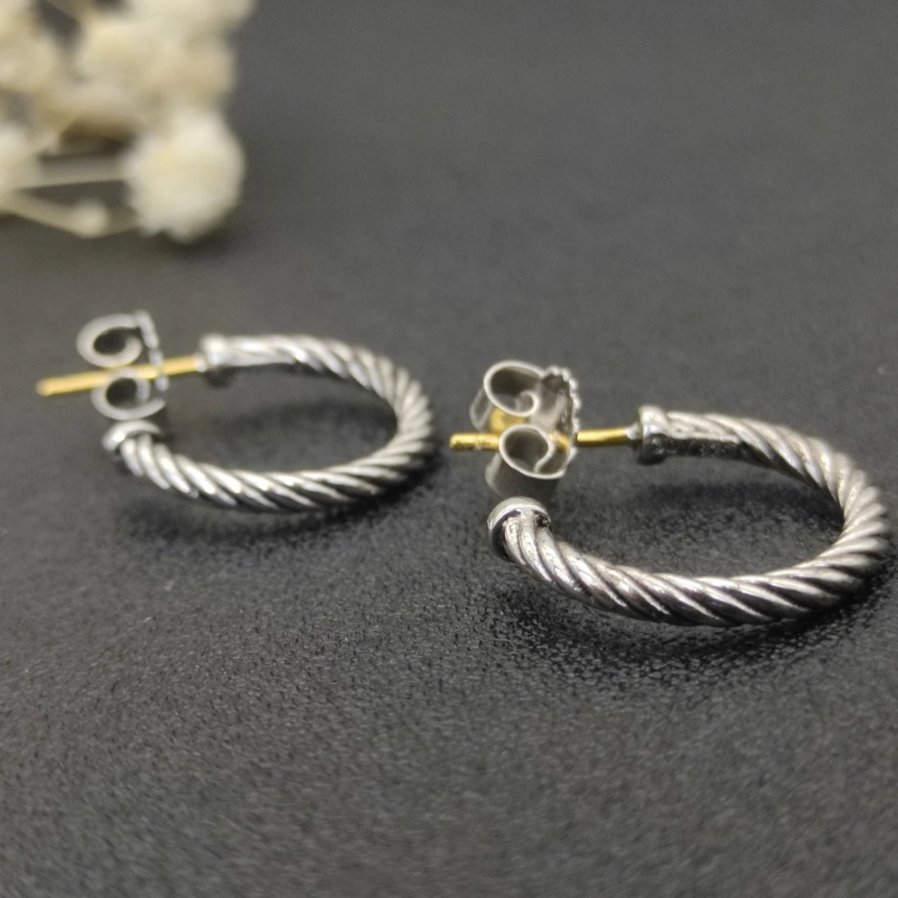 S925 sterling silver new single twisted silver small earrings neutral fashion personality simple trend retro luxury jewelry gift