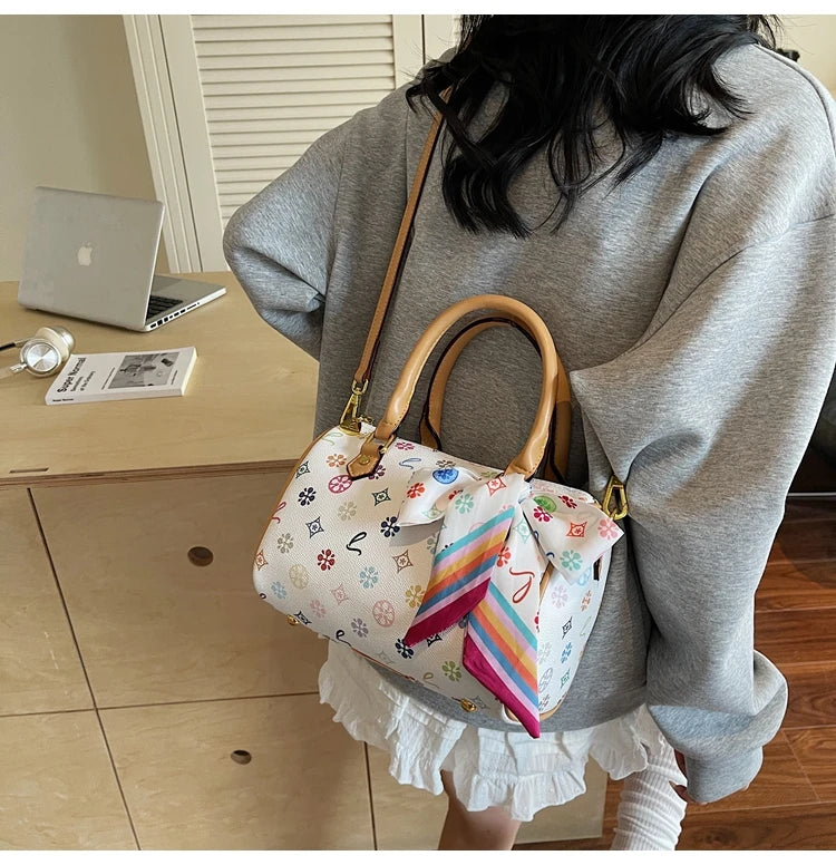 Stylish Simple Solid Color Crossbody Bag For Women With High-End Leather Design Trendy Letter Logo And Spacious Commuter