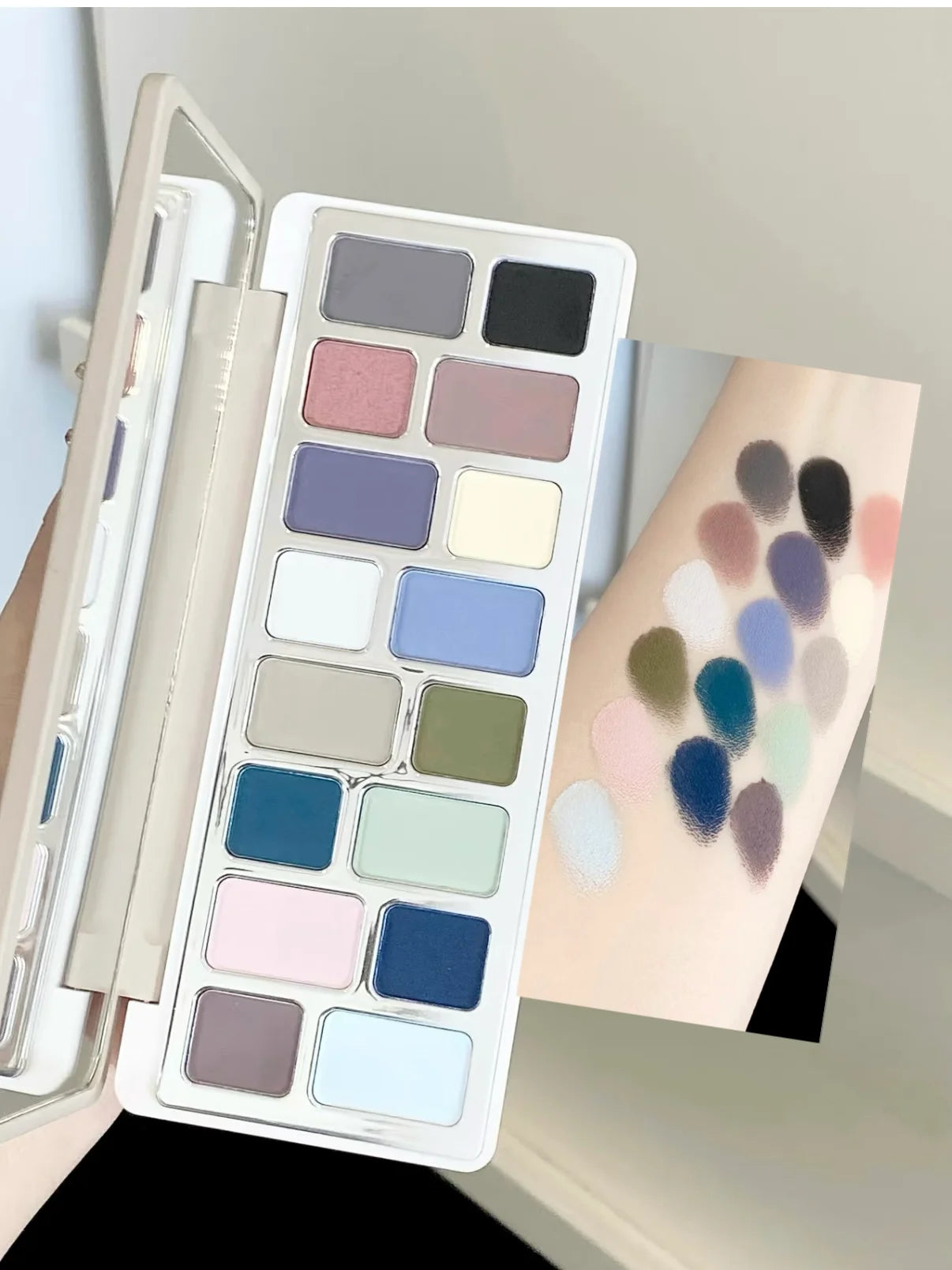 Qianyan Cheeryep 16 Color Eyeshadow Palette Glitter Chameleon Matte Pearlescent Flash Plate Cowherd Sequins