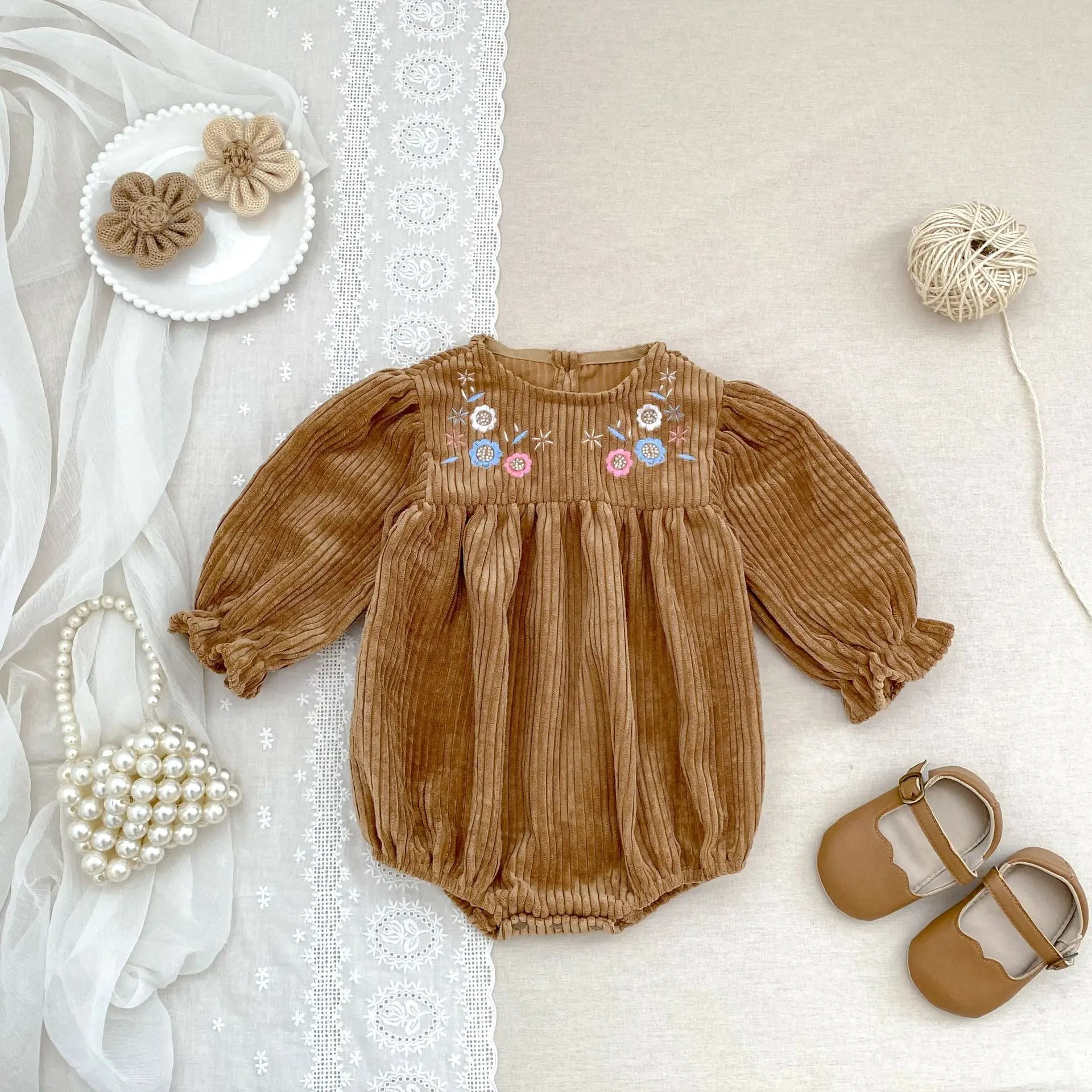 Autumn Baby Girl Clothing Spring Toddler Baby Girl Corduroy Romper Newborn Baby Girl Long Sleeve Embroidered Flowers Jumpsuit