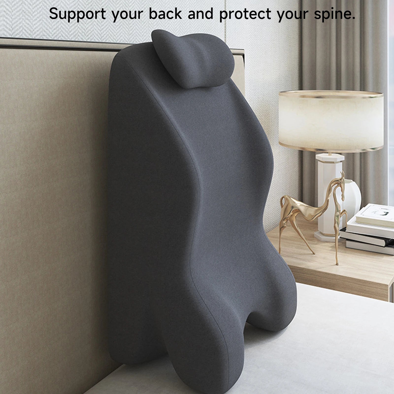 وسادة إسفينية للسرير لعلاج ارتجاع المريء أو النوم في وضعية الانبطاح، وسادة مريحة للاسترخاء والقراءة ووسادة استلقاء للأزواج