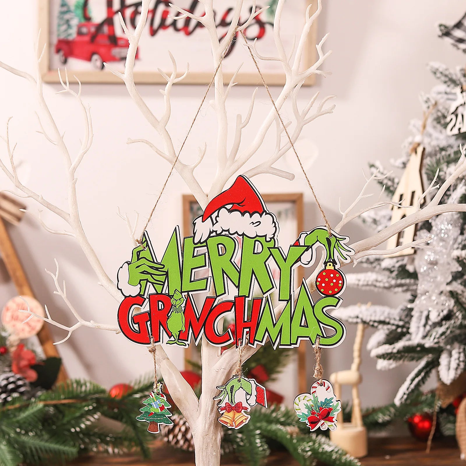 New Christmas Decorations Grinch Merry Christmas Wooden Hanging Signs for Shopping Malls/Shops/Home, Suitable for Birthdays, Travel Souvenirs, Graduation, Housewarming, Parties, Christmas, Valentine's Day, Spring Festival, Fa