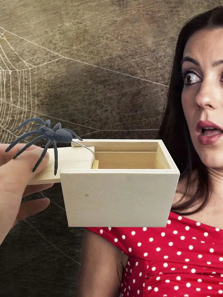 Spider In A Box Prank Hilarious Fake Spiders Toy Novelty Toys for Offices Christmas Halloween Parties Friends Family Travel