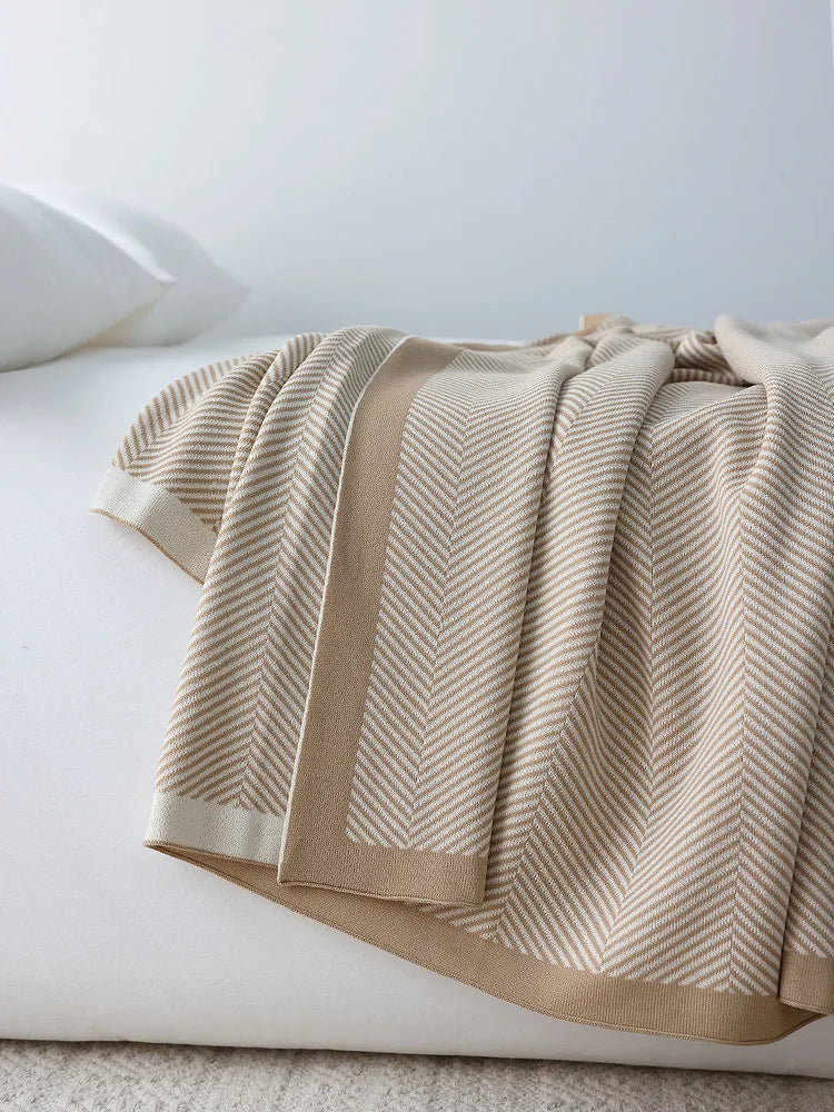 Nordic Ins Style Knitted Blanket Casual Sofa Cover Blanket Plane Office Nap Camping Leisure Soft Shawl Blanket Small Bed Cover