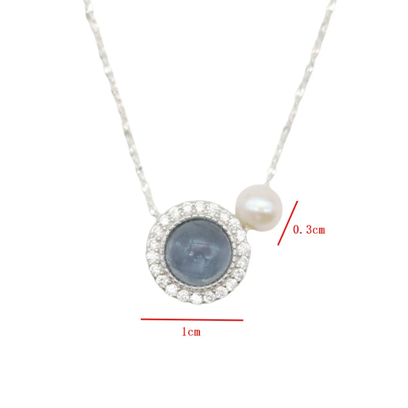 قلادة من الفضة الإسترلينية عيار 925 مرصعة بالزركون الأزرق مع سلسلة من اللؤلؤ اللامع على شكل عظمة الترقوة مناسبة لتقديمها كهدية لصديقتك